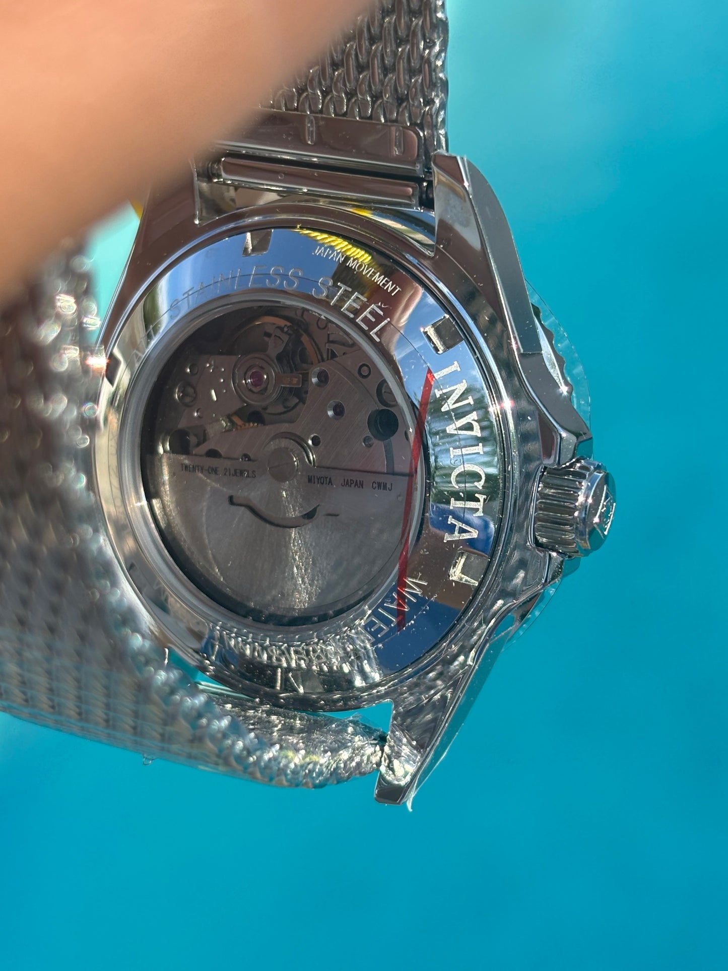 Invicta Pro Diver 48072 “Sprite” — Automatic 40mm Diver • Exhibition Back • 200M WR • Stainless Steel • Free Shipping