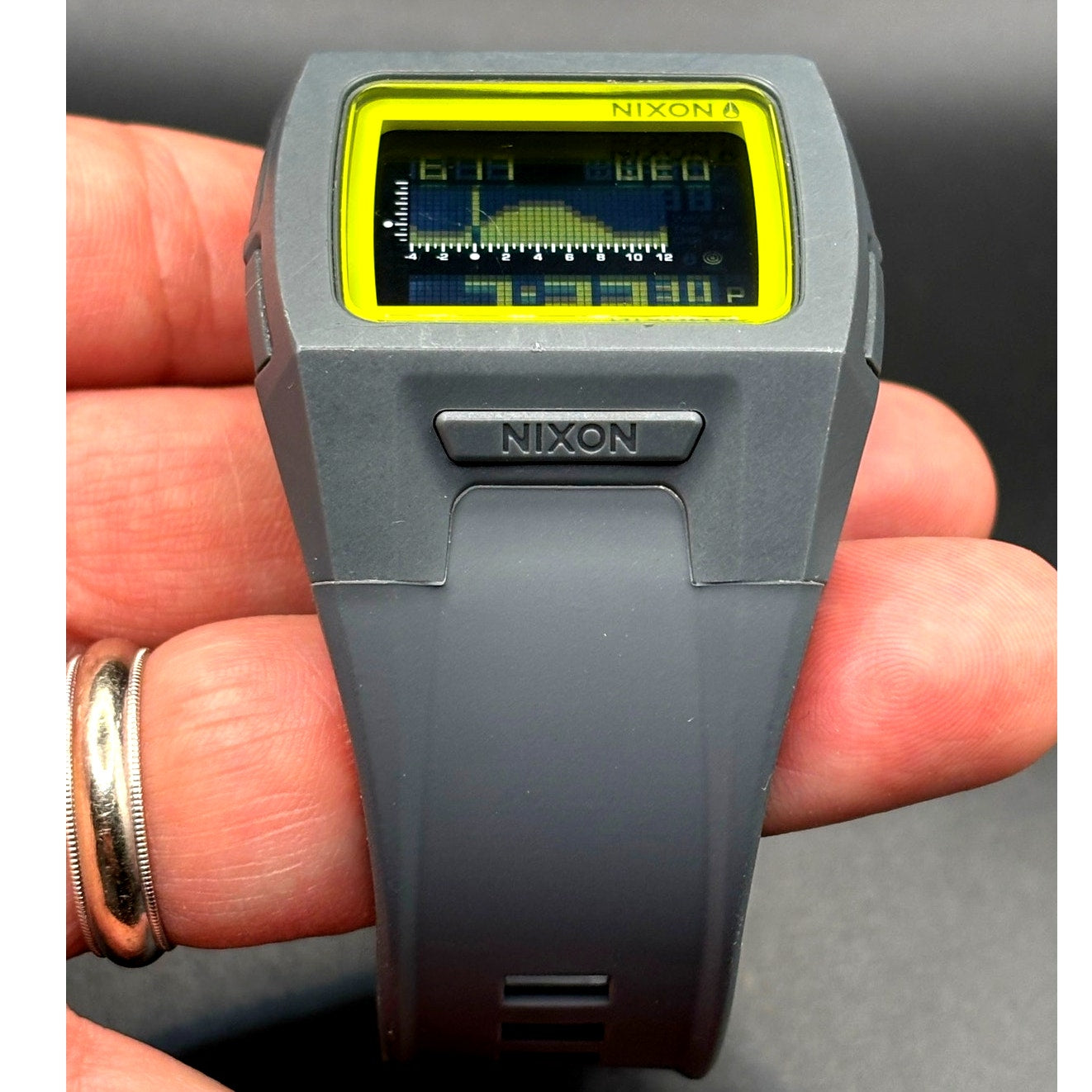 Nixon Lodown II Digital Tide Watch Gray Yellow Surf 100M Box Manual