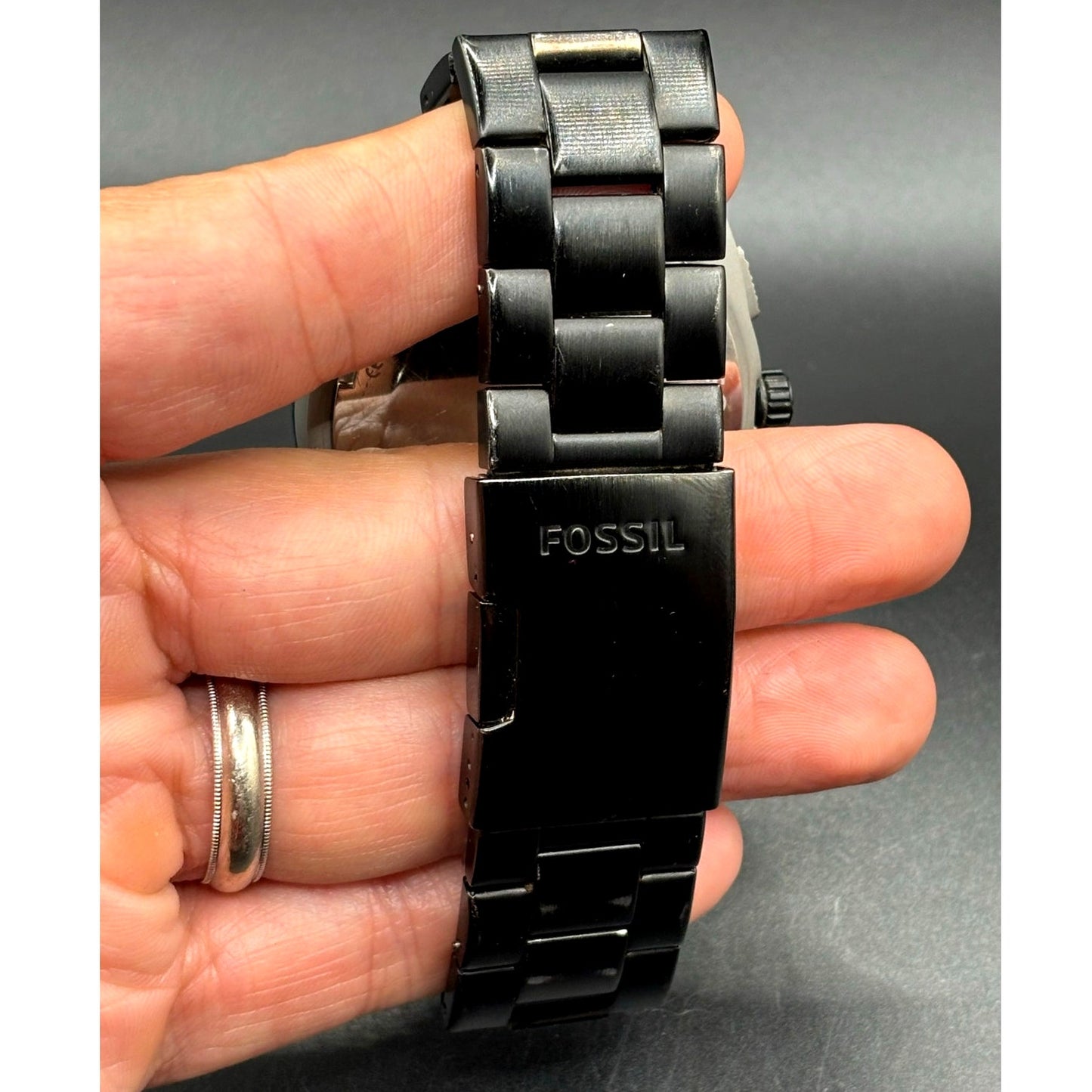 Fossil Machine FS4659 Men’s Chronograph Blue Bezel Gray Dial Black IP Watch