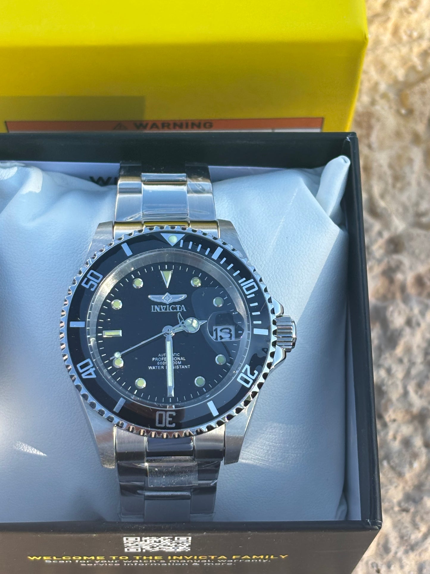 Invicta Pro Diver 8926OB Automatic Men’s Watch – 200m, Stainless Steel, Exhibition Back