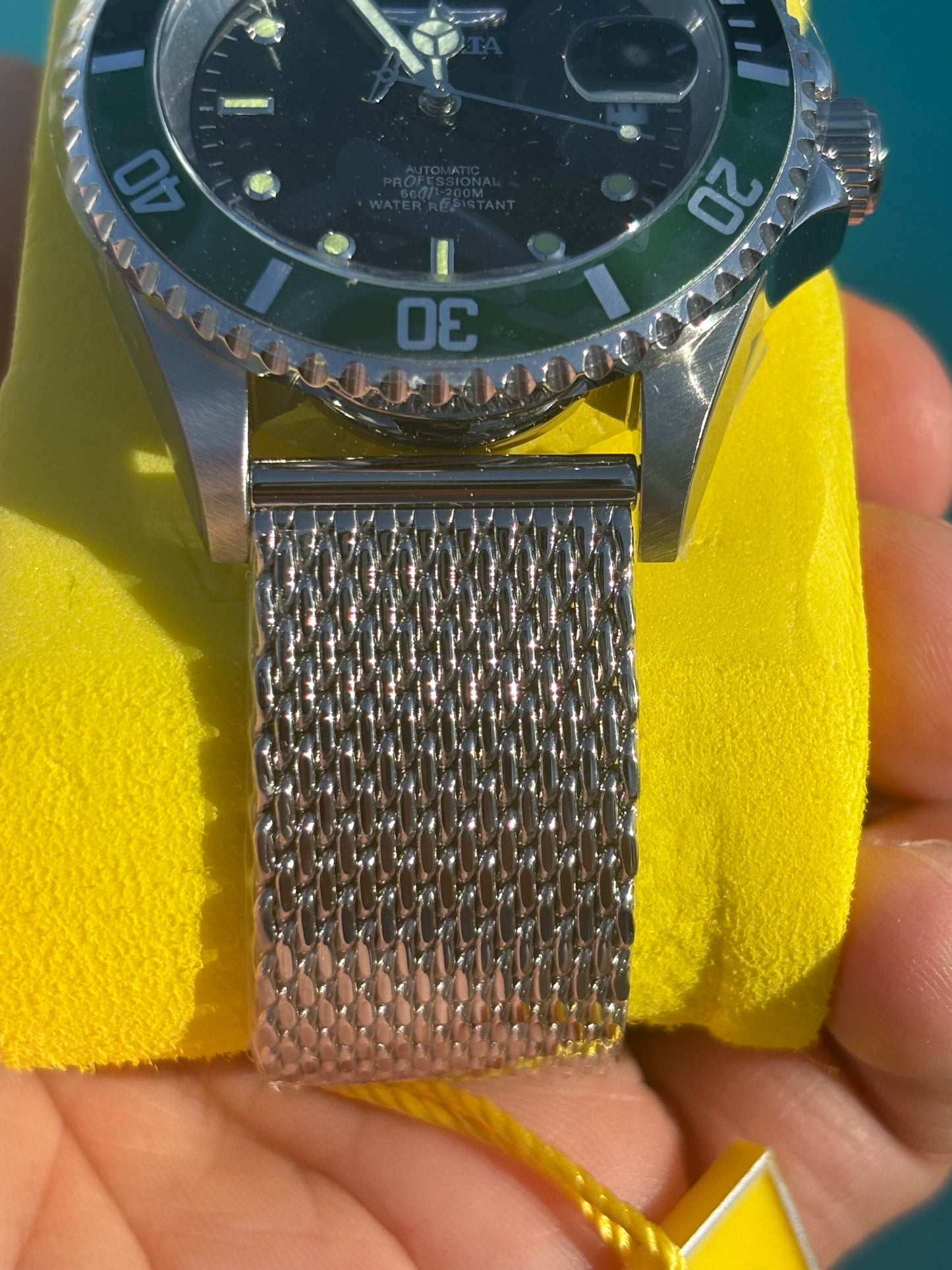 Invicta Pro Diver 48072 “Sprite” — Automatic 40mm Diver • Exhibition Back • 200M WR • Stainless Steel • Free Shipping