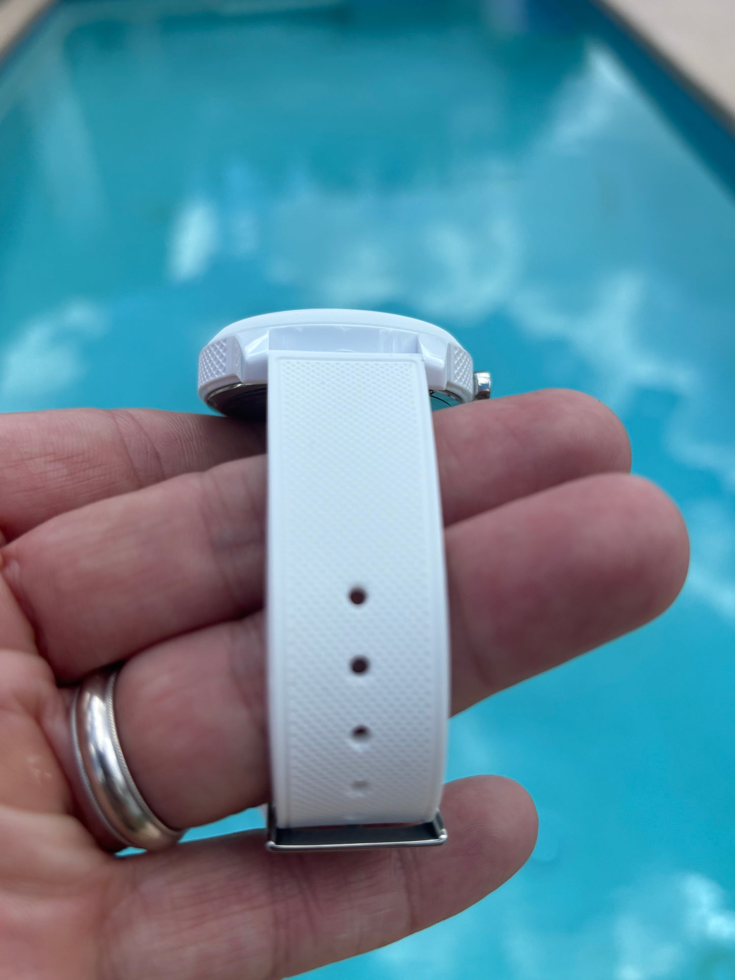 Lacoste L.12.12 White Silicone Watch 2010984 ā BNWT