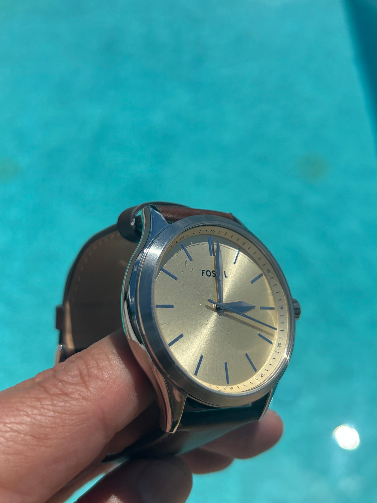 Fossil Fenmore BQ2865 – 44mm Cream Dial, Brown Leather, Quartz Three-Hand