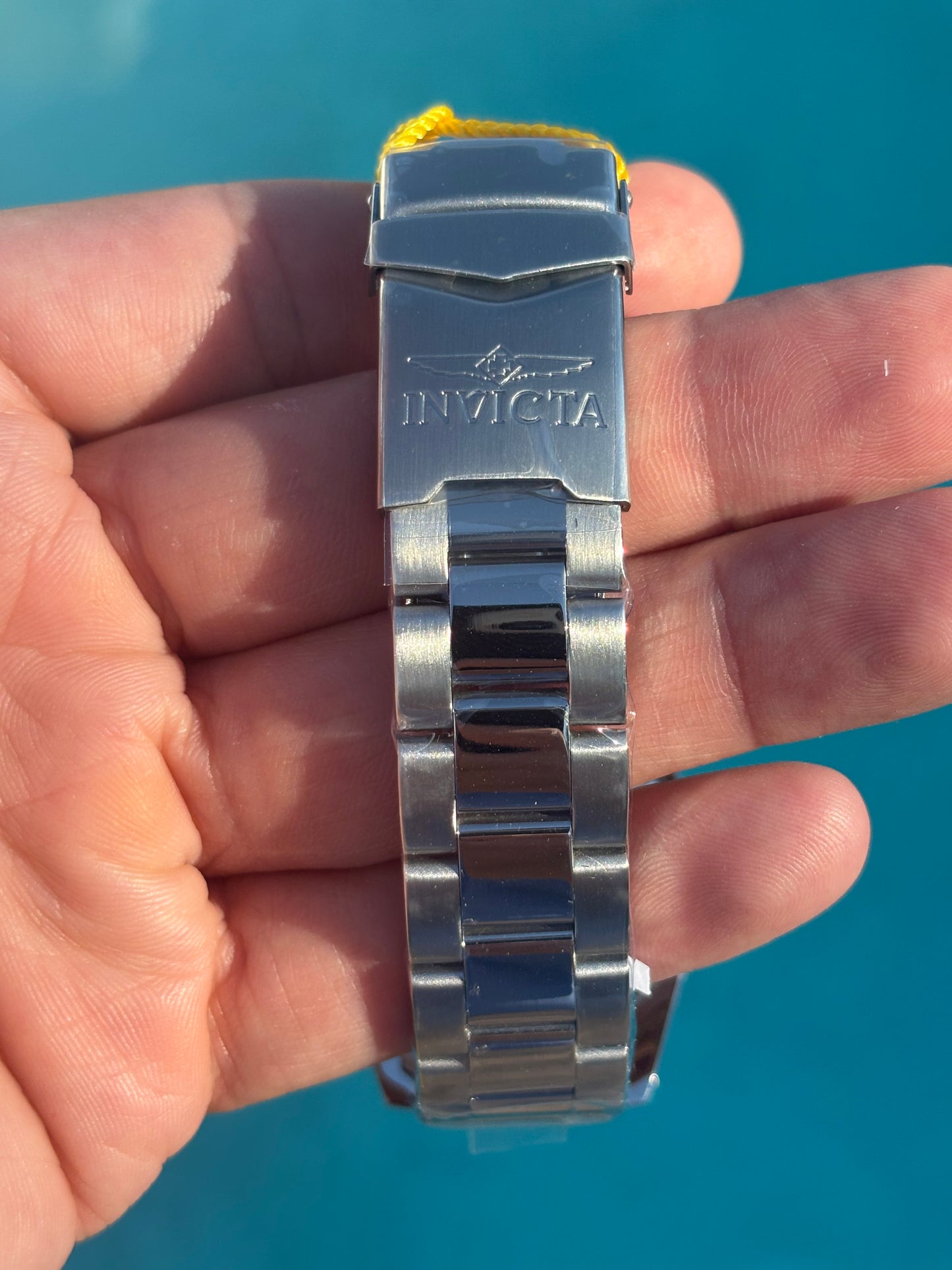 Invicta Pro Diver 8926OB Automatic Men’s Watch – 200m, Stainless Steel, Exhibition Back