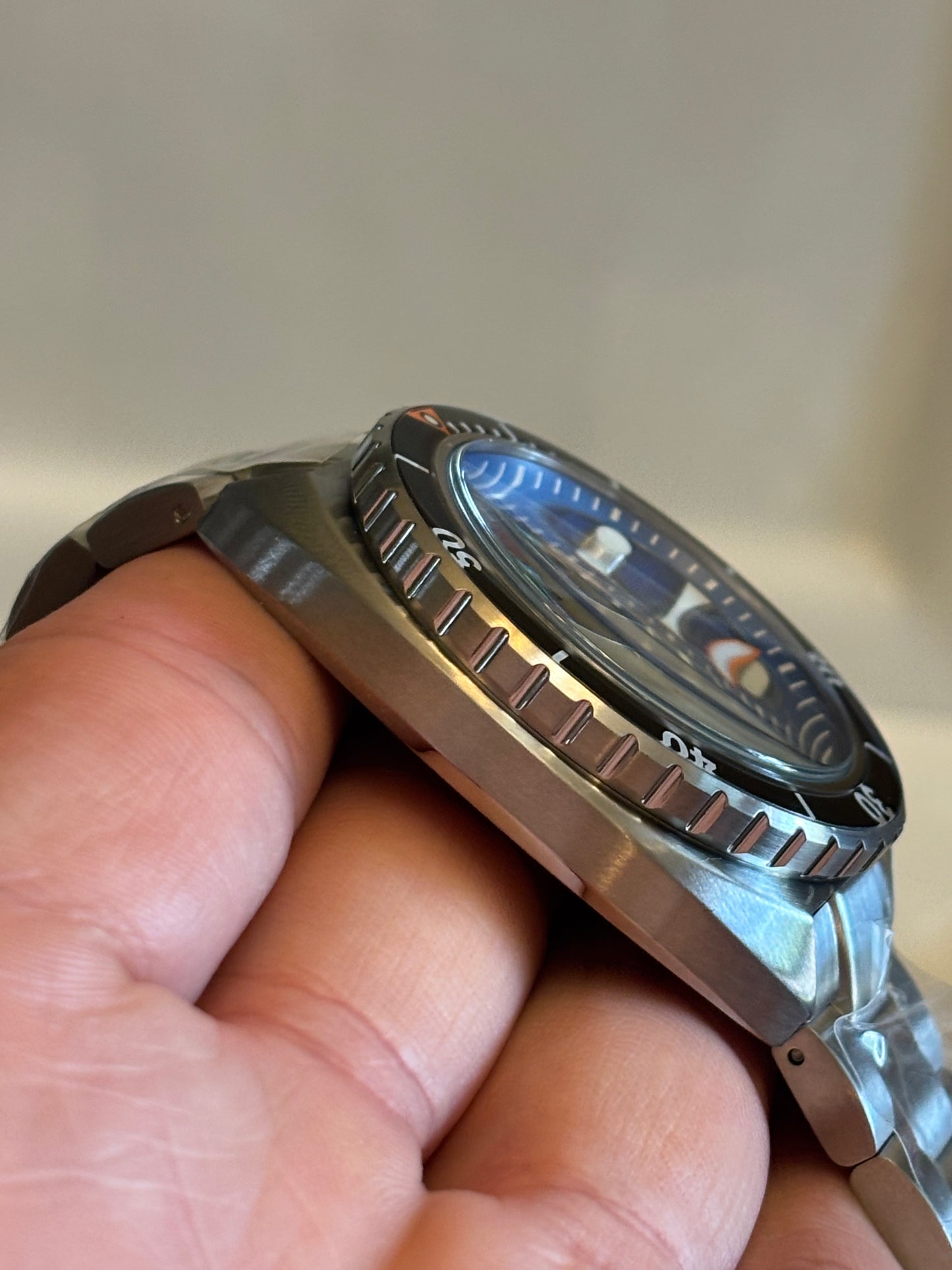 Fossil Breaker FS6064 – Blue Dial 42mm Dive-Style Watch • Free Shipping