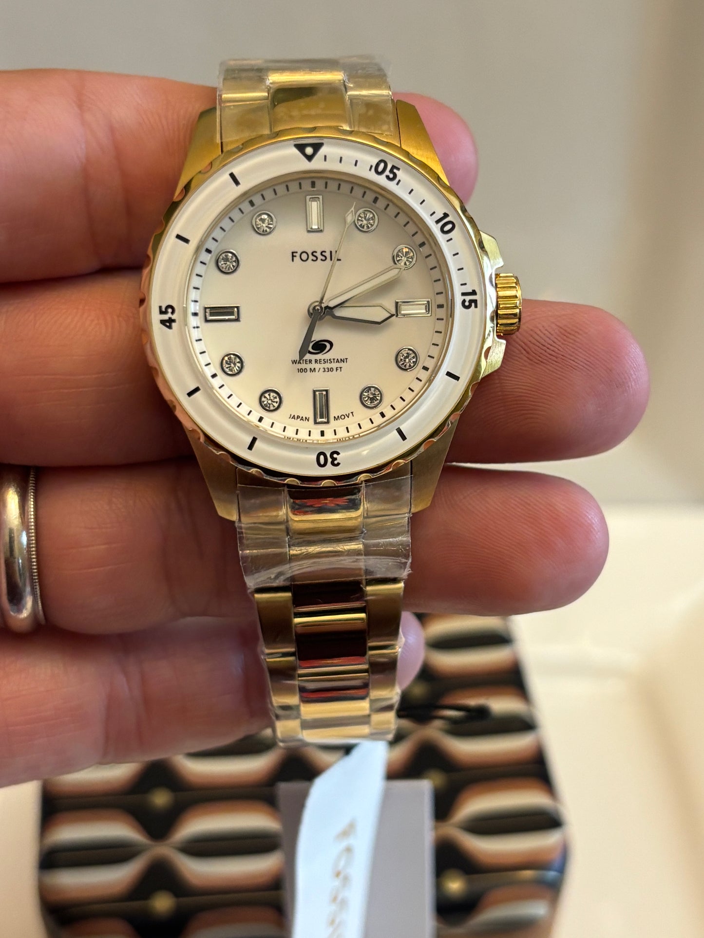 Fossil Blue Dive Women’s Gold Stainless Steel 36mm White Dial Watch ES5350