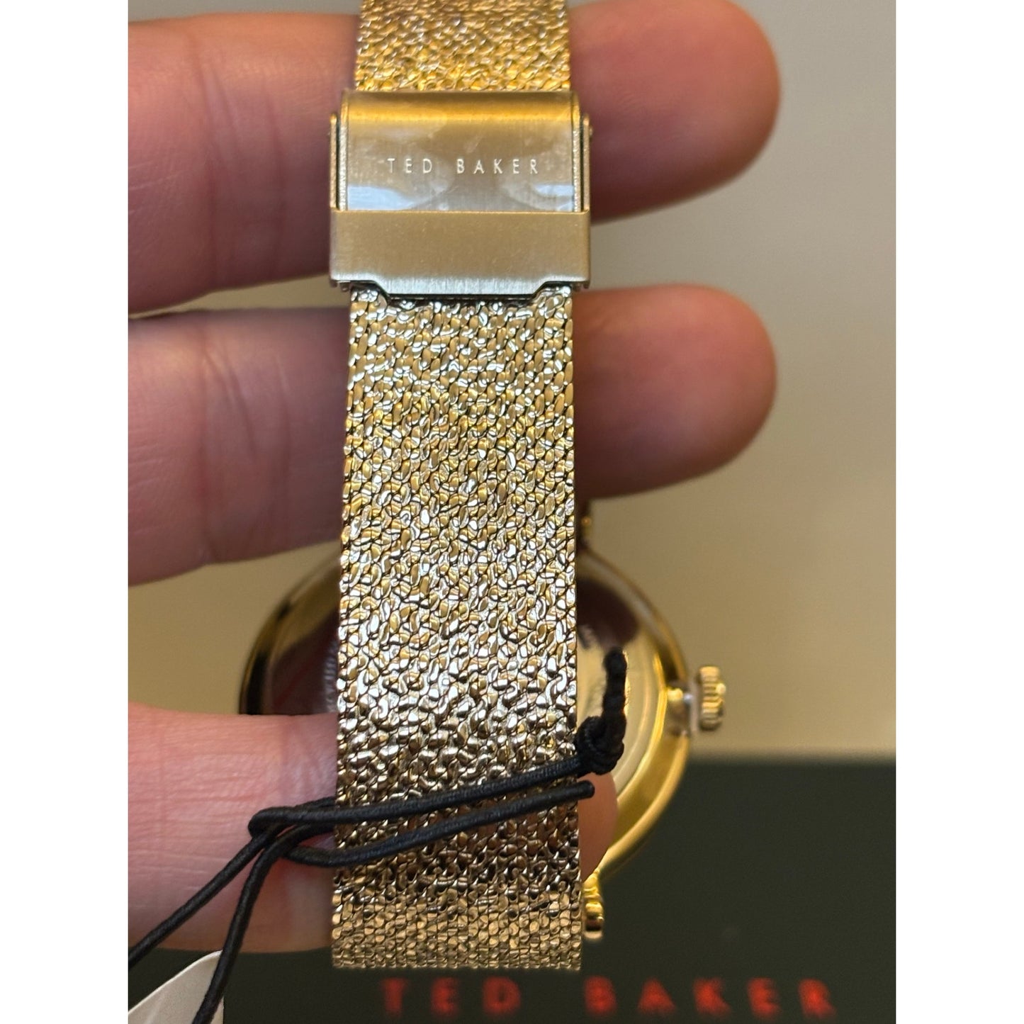 Ted Baker Phylipa BKPPHS303G – Gold-Tone Bow-Tie Dial, Stainless Steel