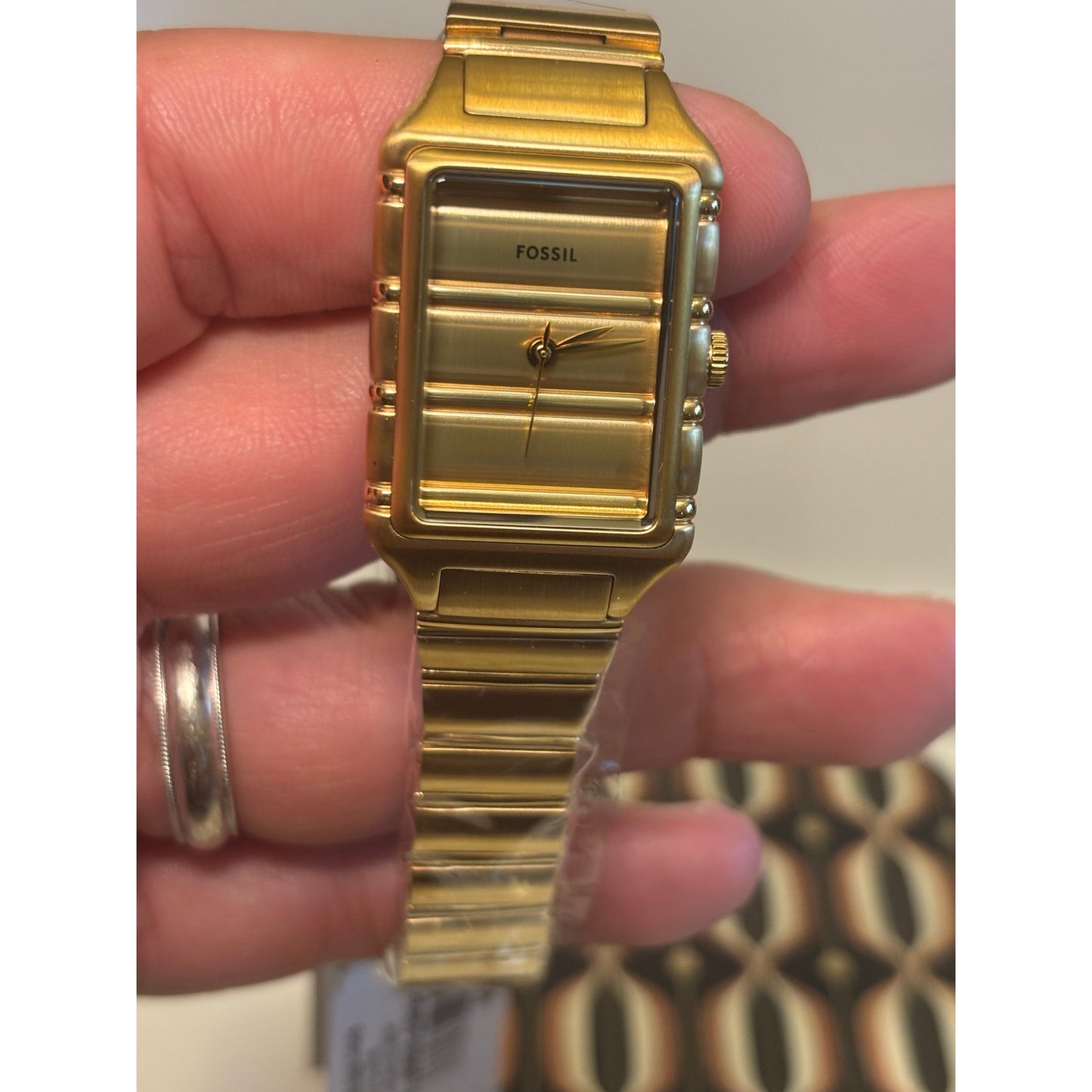 Fossil Raquel ES5389 — All-Gold Tone, 23 mm Rectangular