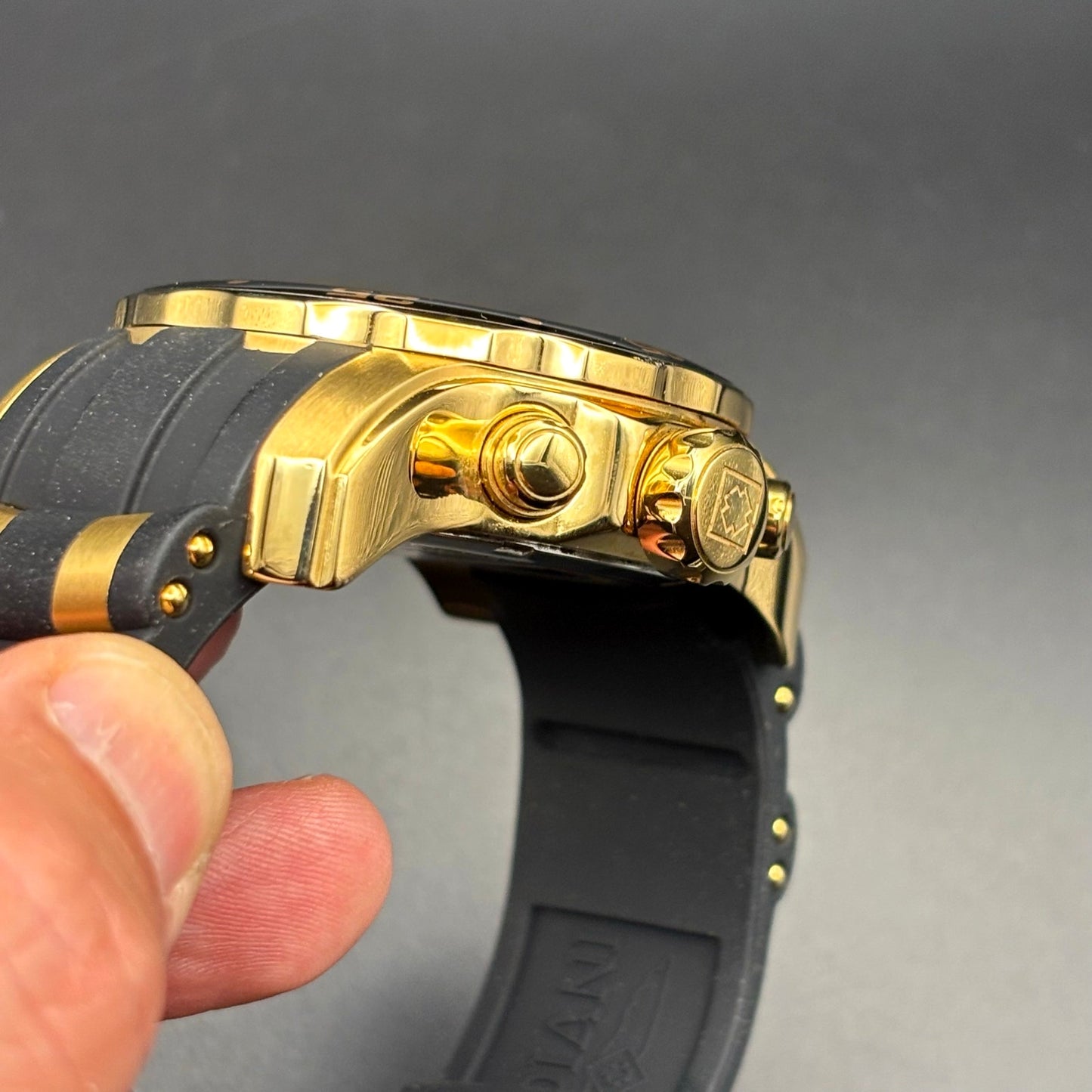 Invicta Pro Diver 17566 Men’s Chronograph Black & Gold Silicone Strap Watch NIB