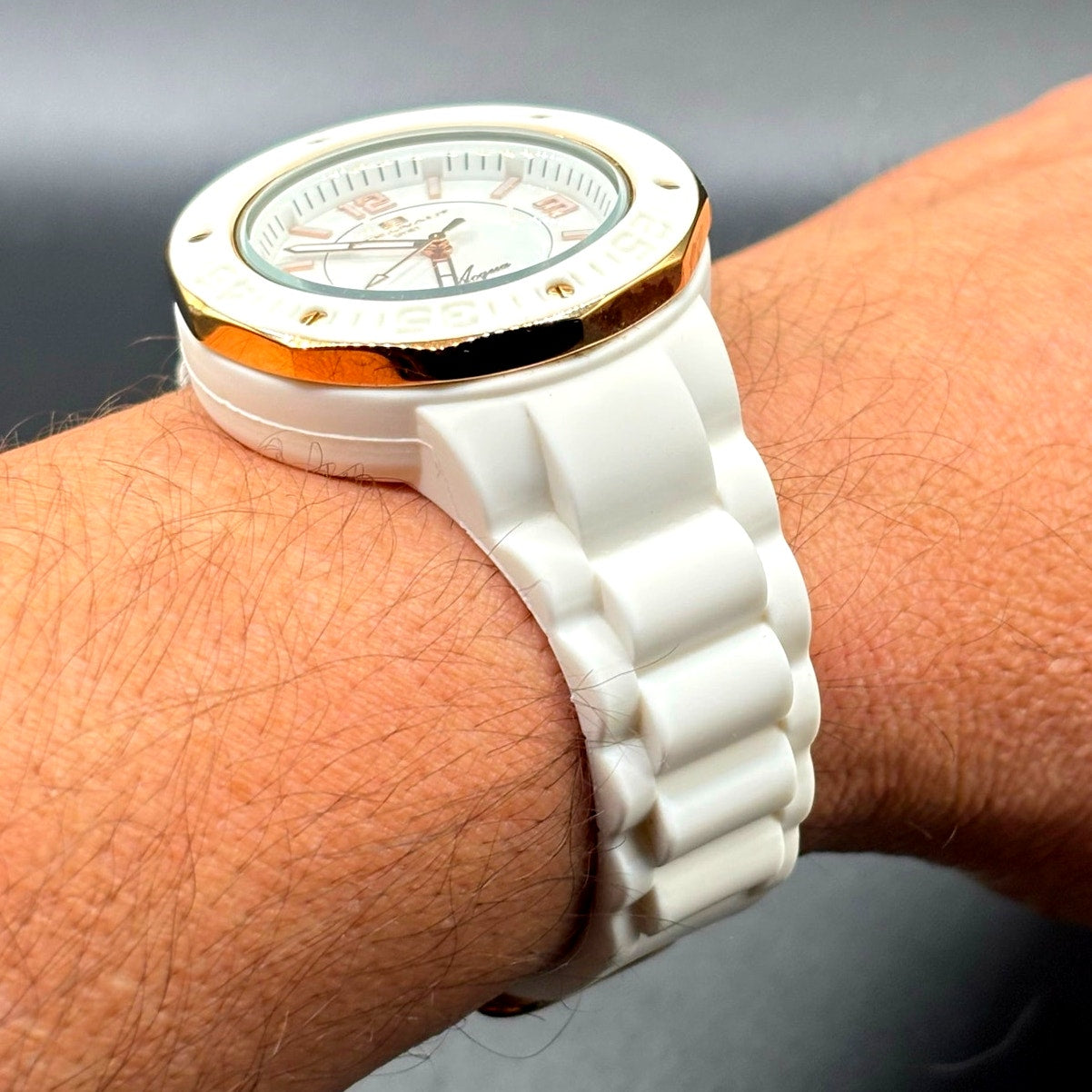 Oceanaut Acqua Sport OC0216 White Rose Gold 41mm Women's Watch NIB