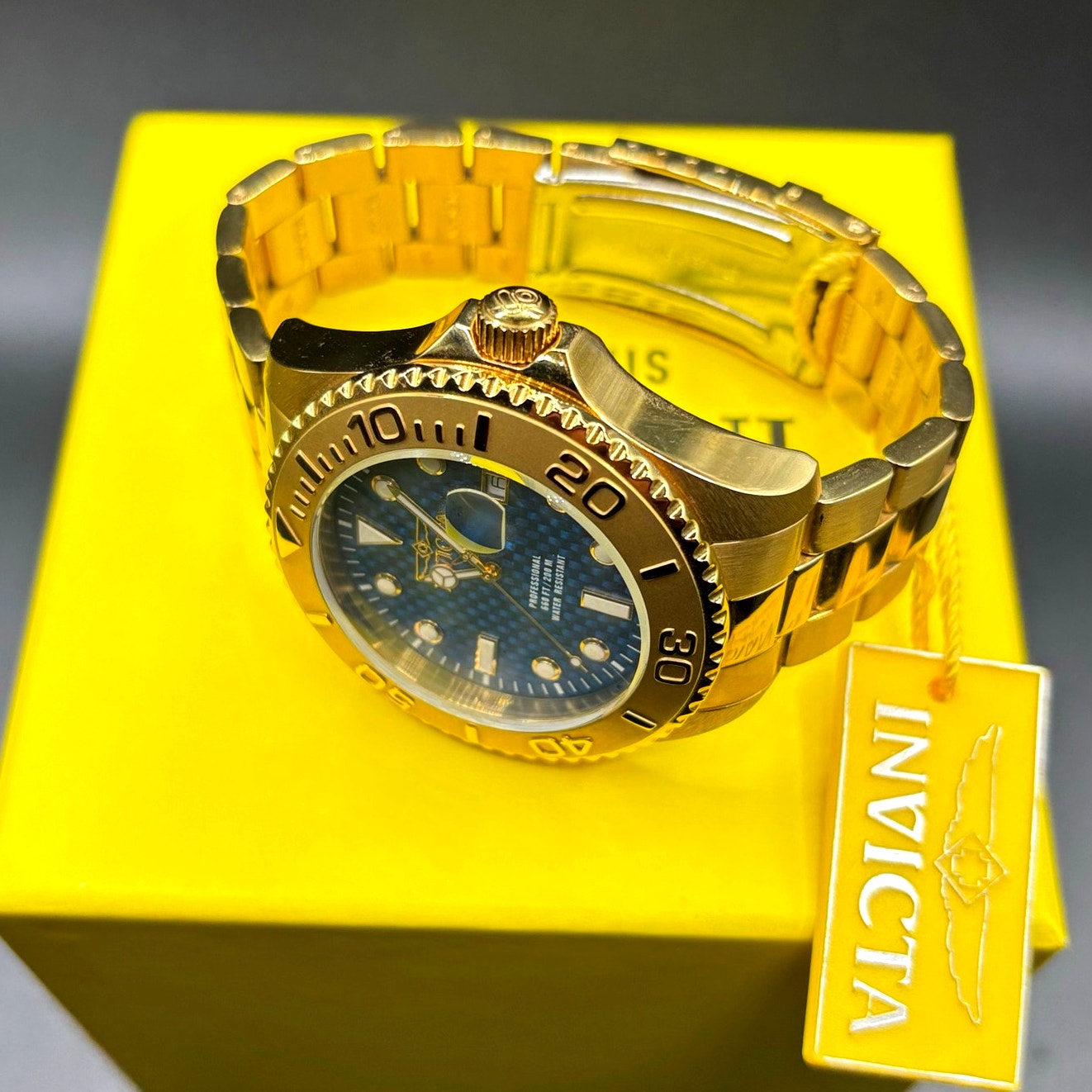 Invicta Pro Diver 15193 Gold Tone Blue Dial 47mm Men’s Dive Style Watch NIBWT