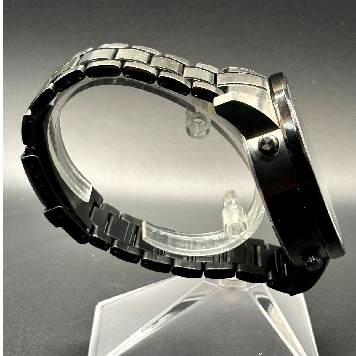Invicta x SHAQ Zone 34994 Limited Edition Gunmetal 60mm Watch