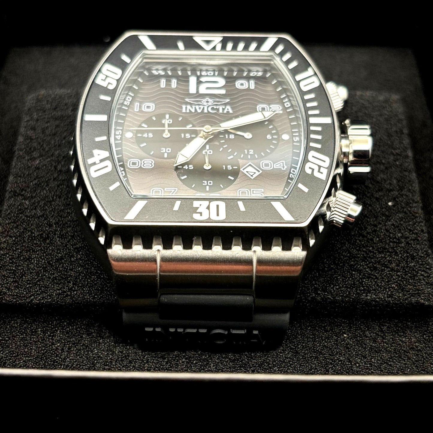 Invicta 47282 Pro Diver Airlock Men's Chronograph Black Dial Silicone Strap New