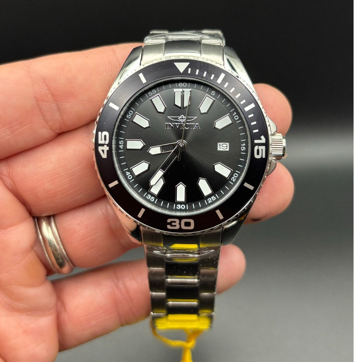 Invicta Pro Diver 46316 Mens 43mm Black Dial Stainless Steel Quartz 50m NIBWT
