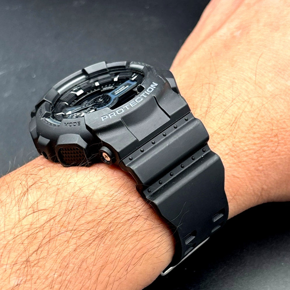 Casio G Shock GA 110 1B Black Analog Digital 200M Mens Watch NIBWT