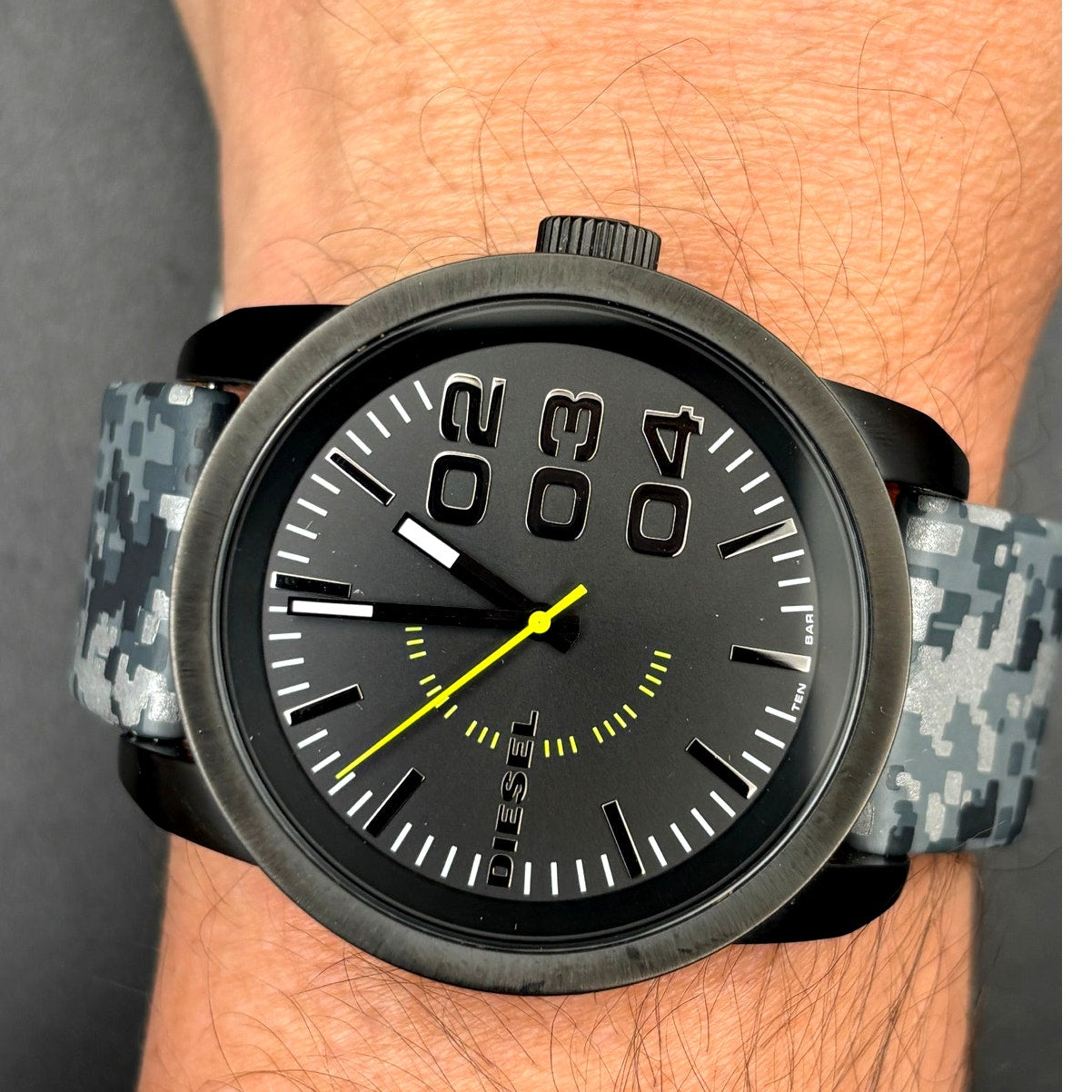 Diesel Double Down DZ1664 Mens Watch Camo Leather Strap Black Dial 46mm NIBWT