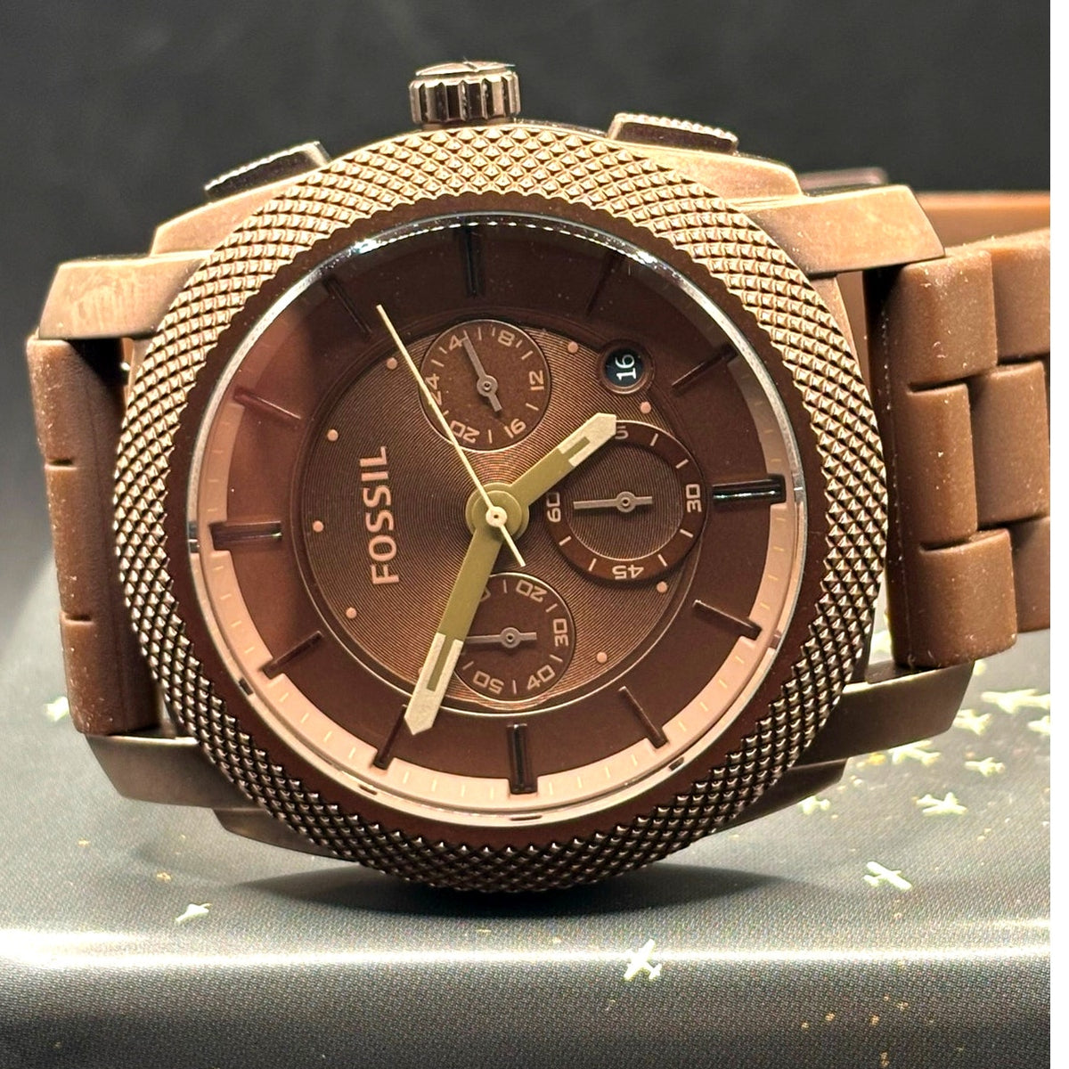 Fossil Machine FS4702 Chronograph Brown 45mm Men’s Watch Silicone Discontinued