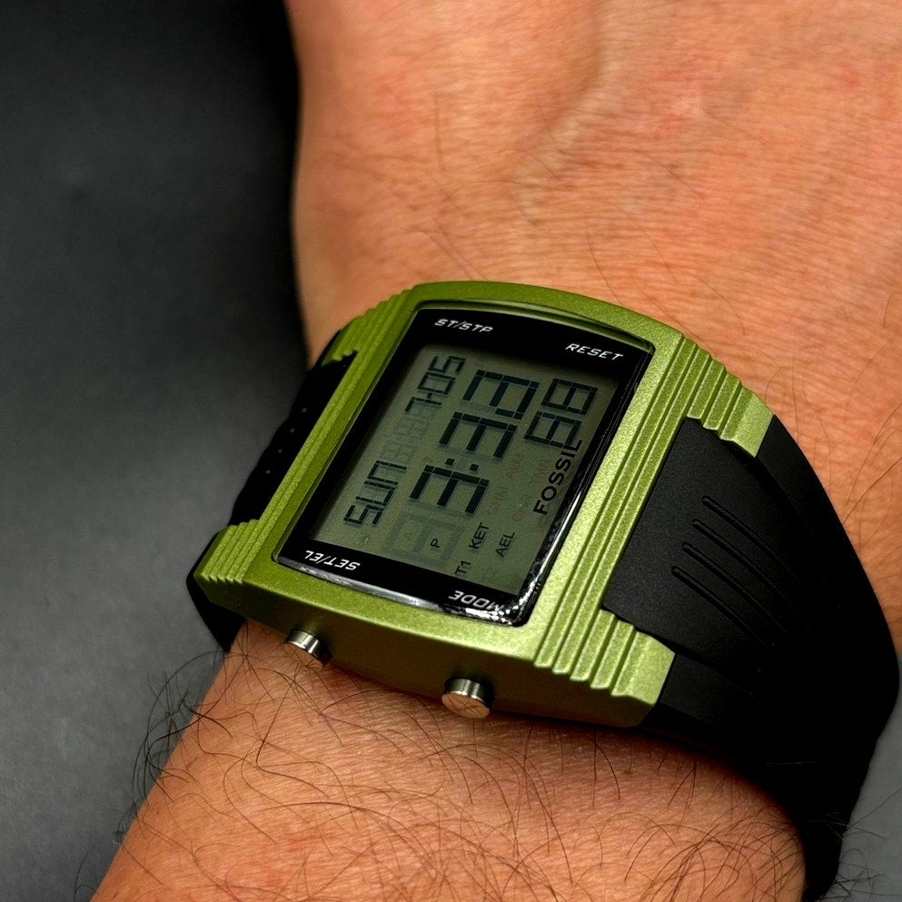 Fossil FSL DQ1141 Green Digital Watch 100M Alarm Chronograph Vintage NWT
