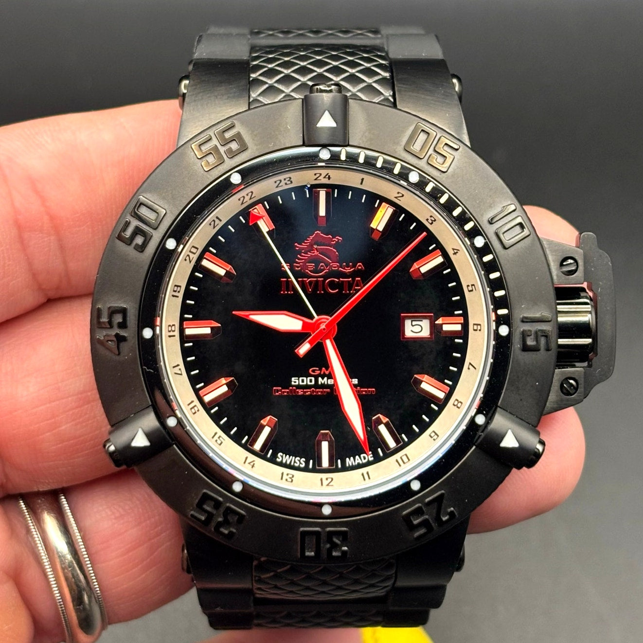 Invicta SubAqua NOMA III 13919 Mens Collector Edition GMT 500M Swiss Made NIBWT
