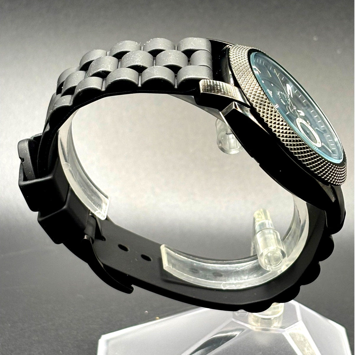 Fossil FS4487 Machine Chronograph Men’s Gunmetal Black Silicone Strap Watch