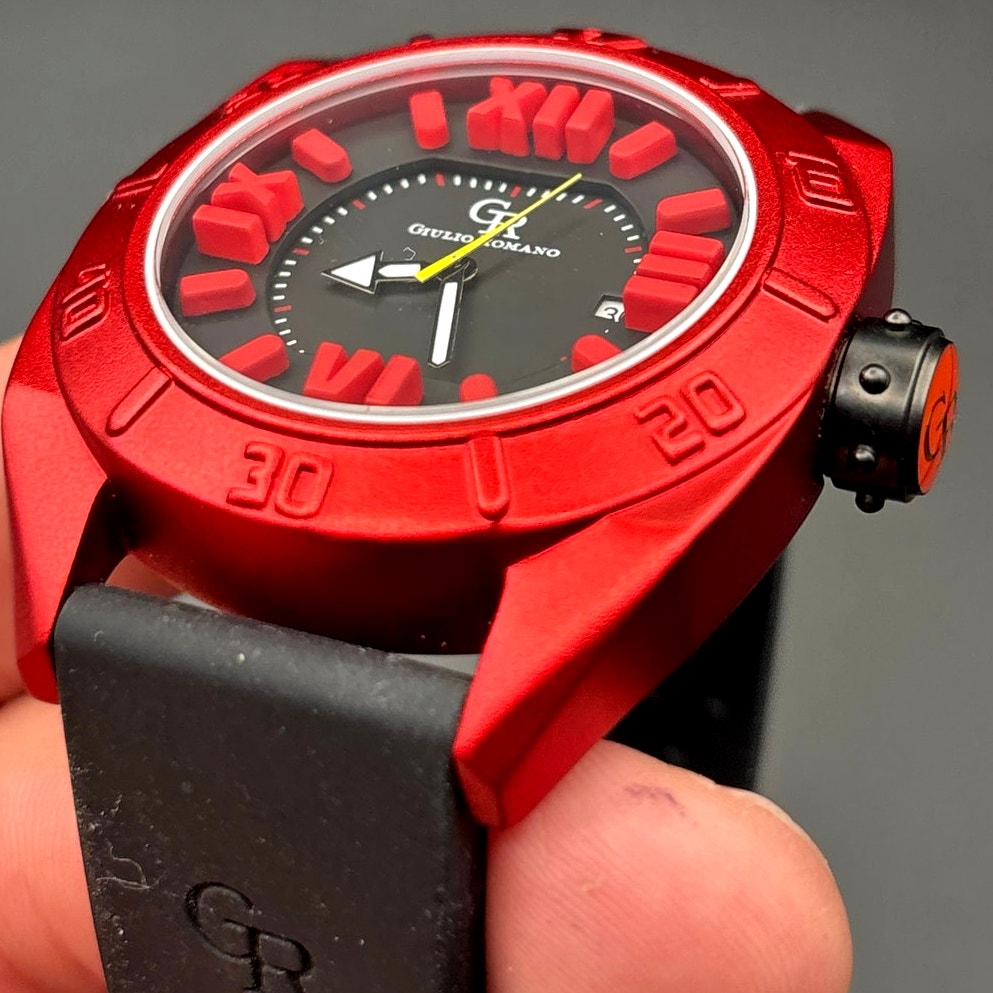 Giulio Romano Men’s Termoli GR-6000-17-004 Red Bezel Black Rubber Watch LNIB