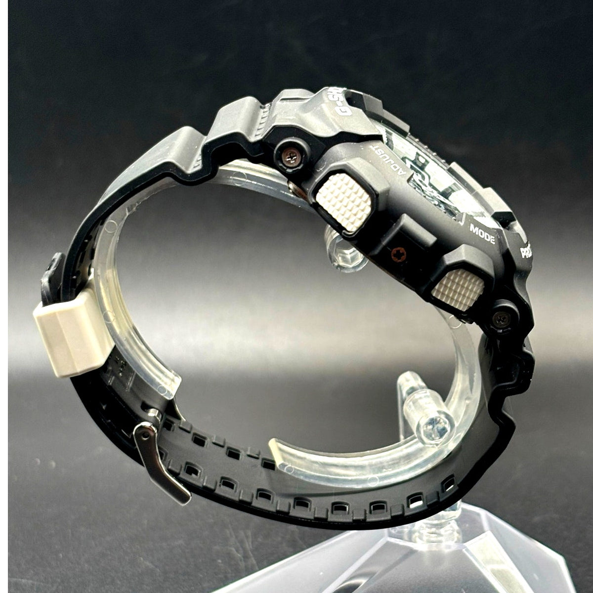 Casio G-Shock GA-110BW-1A Black White Analog Digital 200M Watch NWOT