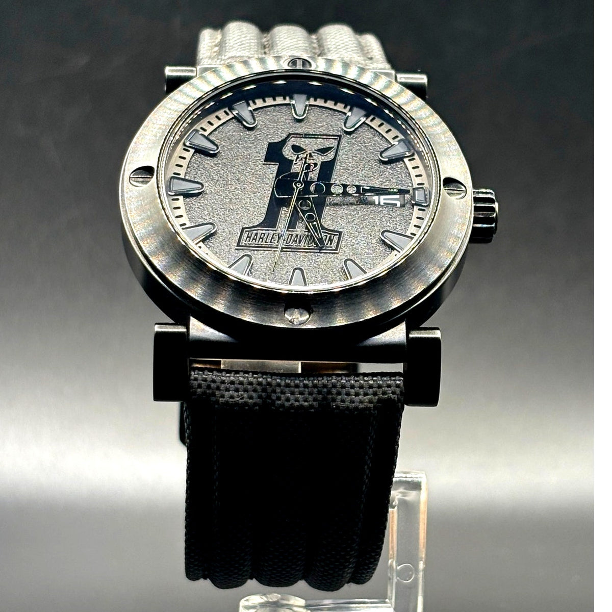 Harley-Davidson Bulova 78B131 Black #1 Racing Skull 44mm Watch Discontinued