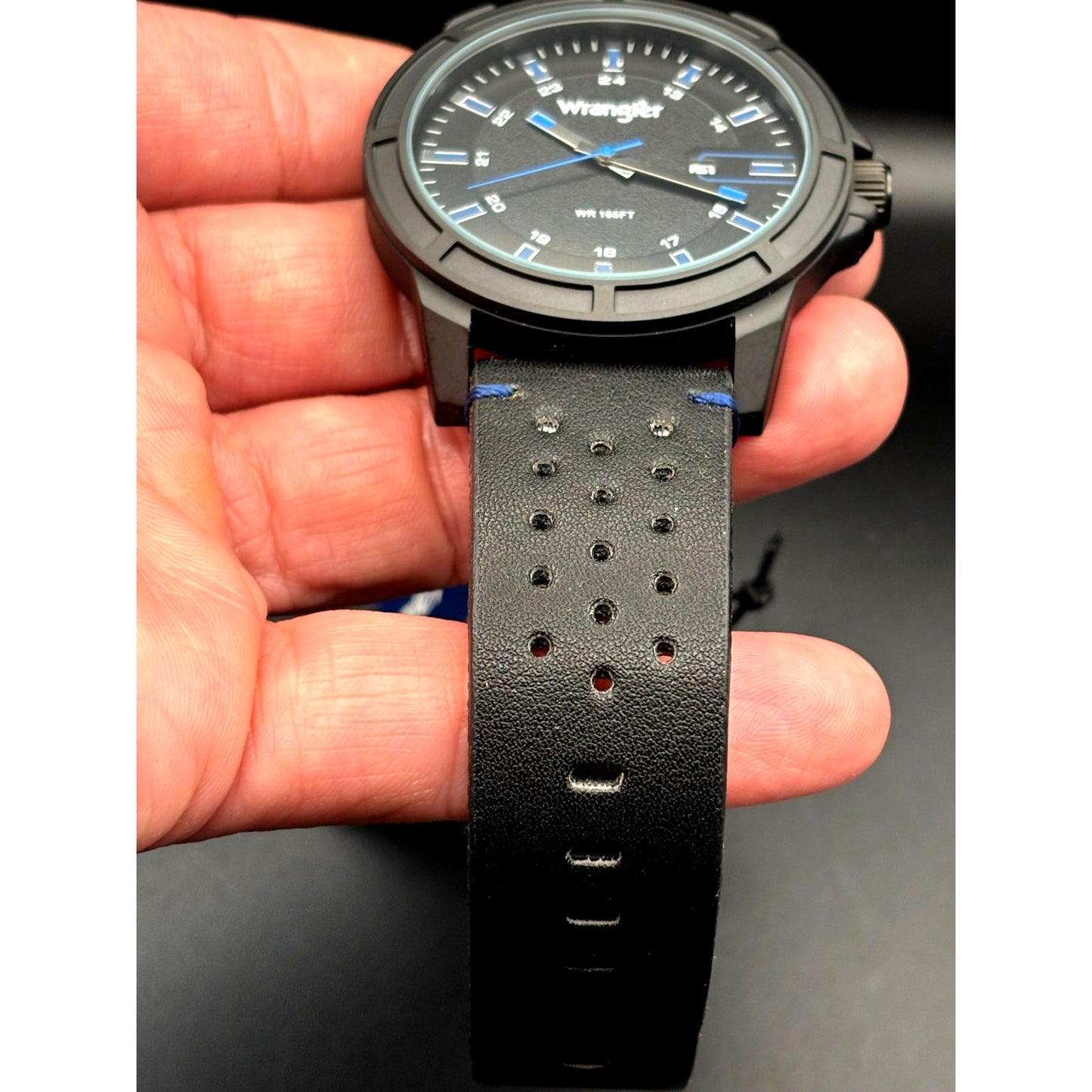 Wrangler WRW5600-1A Men’s Black Dial Leather Strap Watch NIBWT