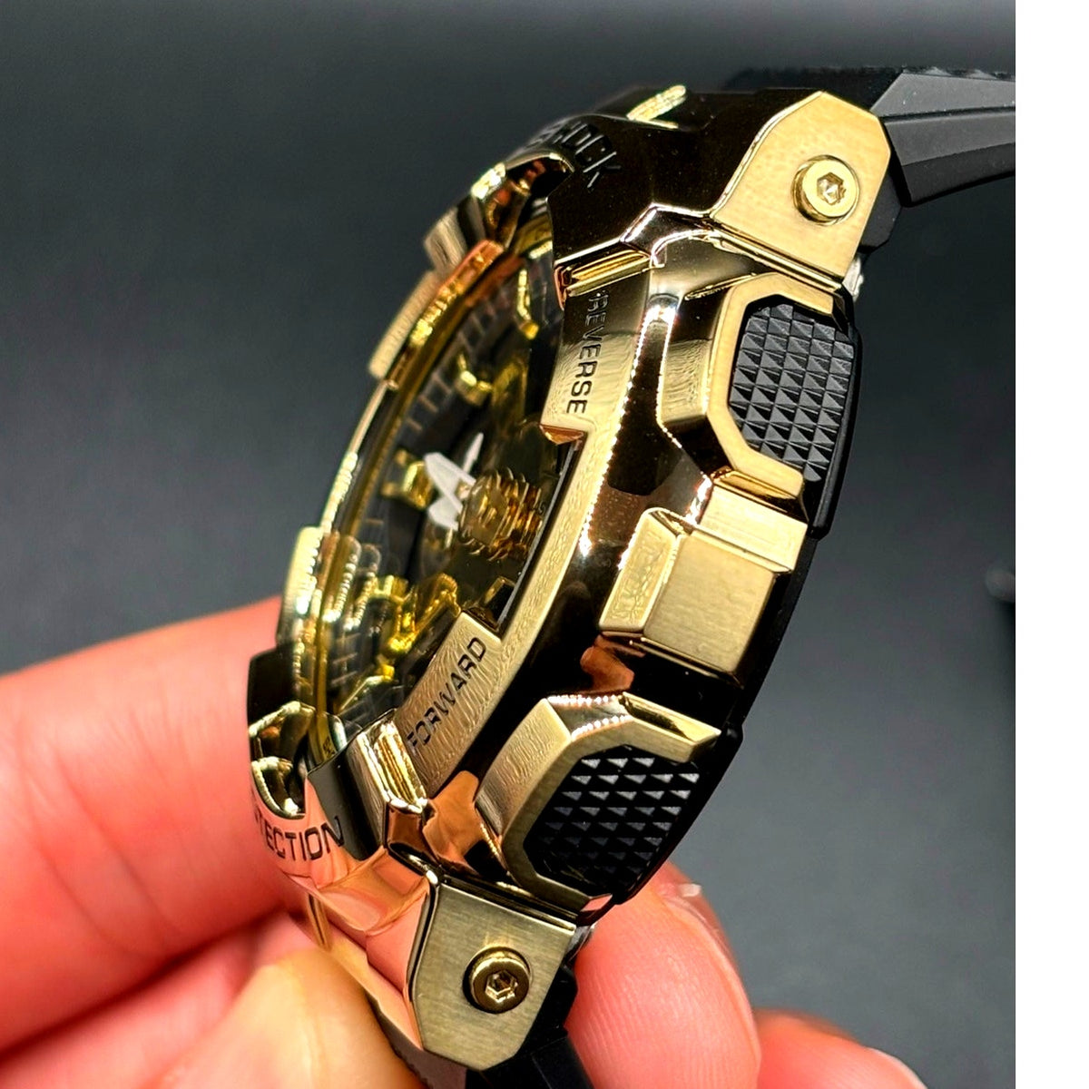 Casio G-Shock GM110G-1A9 Black Gold Metal Covered Analog Digital Watch NIBWT