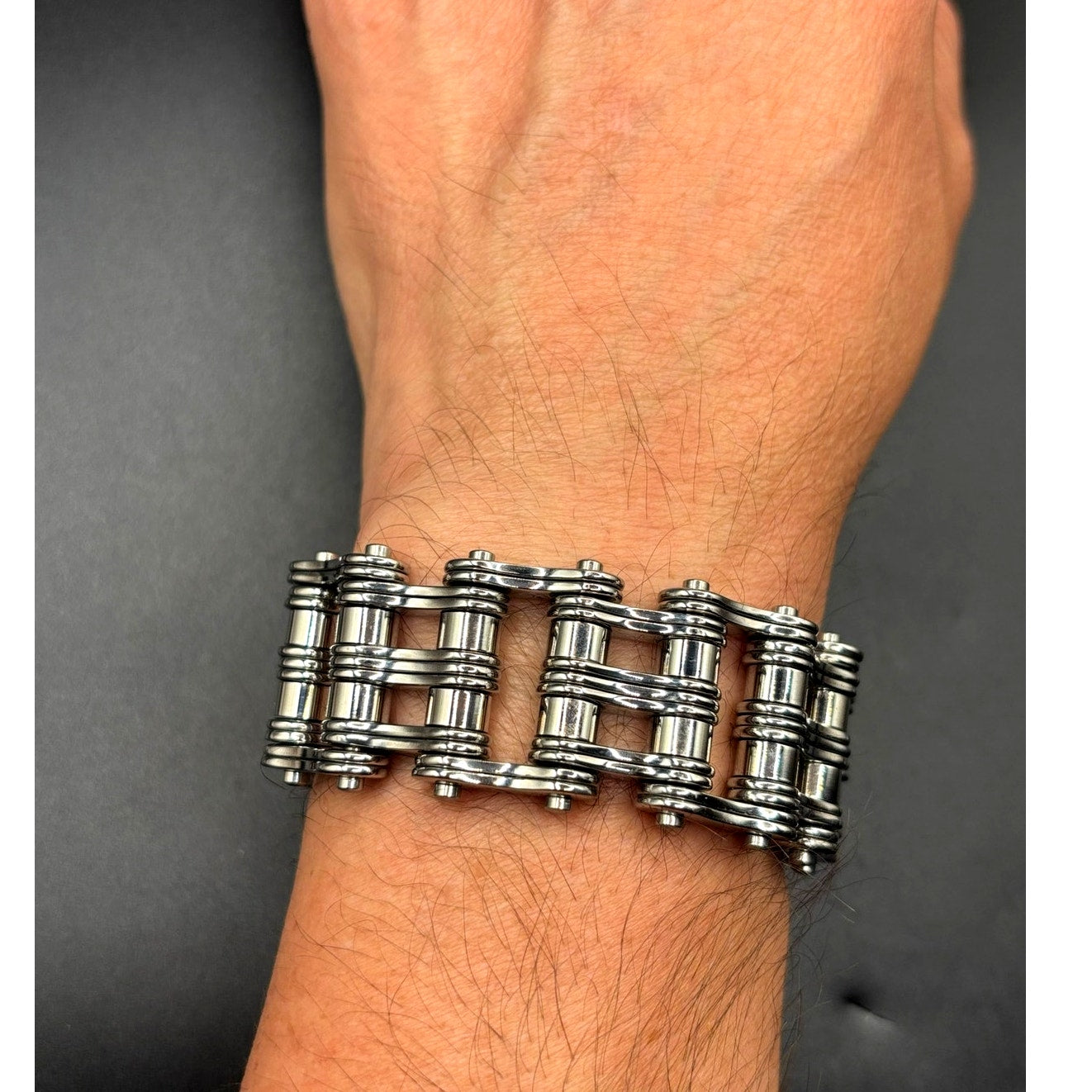 Men's Stainless Steel Motorcycle Double Chain Link 8.5" Bracelet Signed NEW