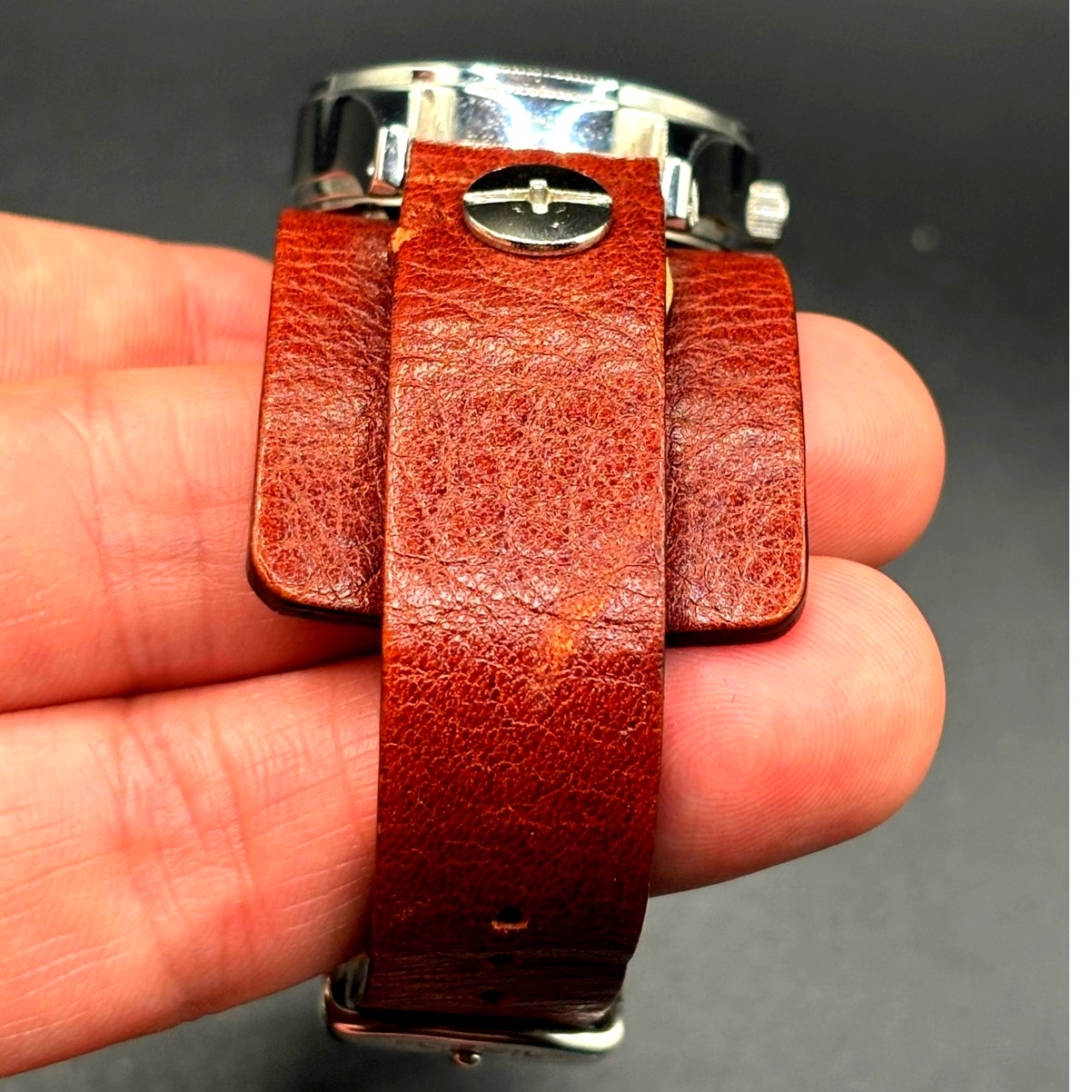 Fossil Big Tic JR8260 Love Rainbow Heart Animated Y2K Leather Vintage Watch