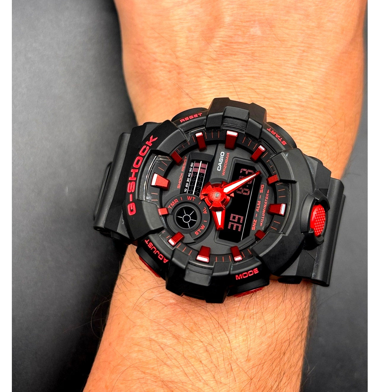 Casio G-Shock GA700BNR-1A Ignite Red Blackout 200M Men's Watch NWT