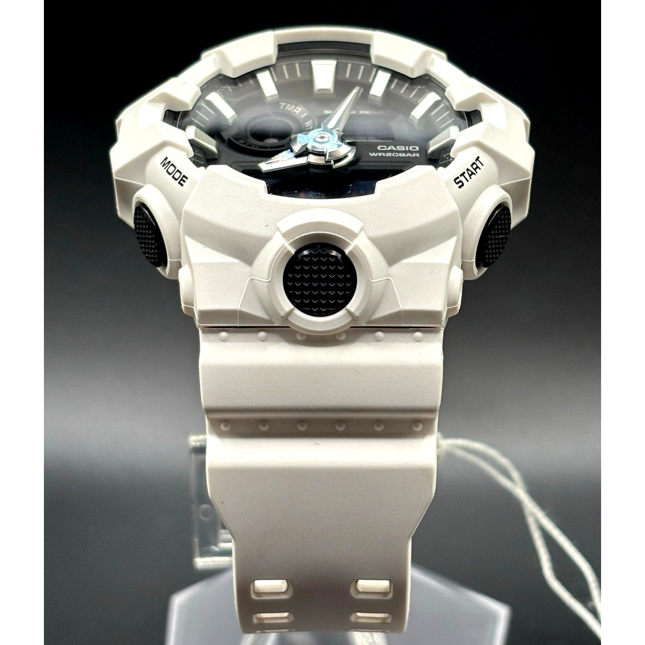 Casio G-Shock GA700-7A Men’s White Analog Digital 53mm Case 200M Watch NIBWT