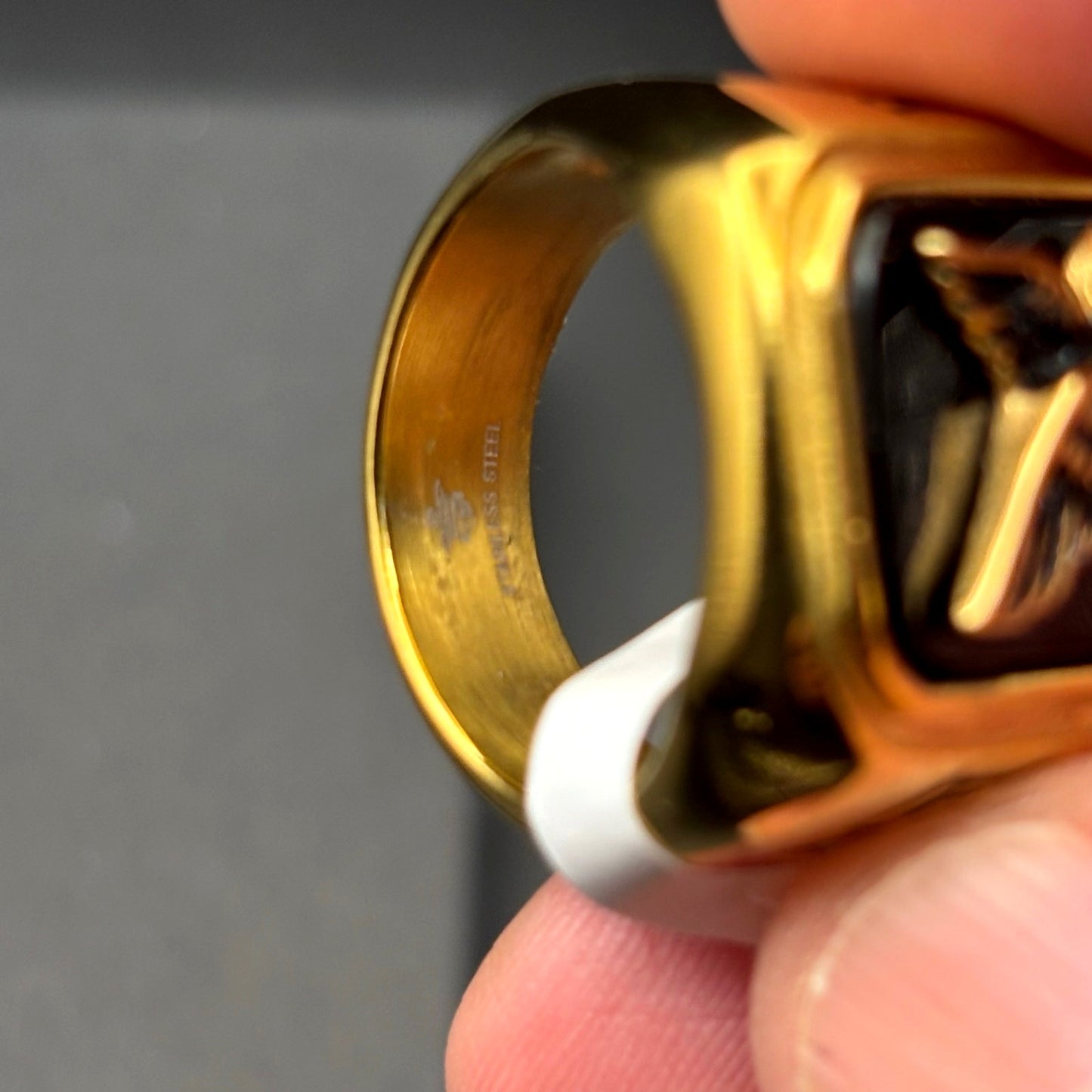 Blackjack BJZ03G Mens Onyx Eagle Ring 18K Gold Plated Stainless Steel NWT
