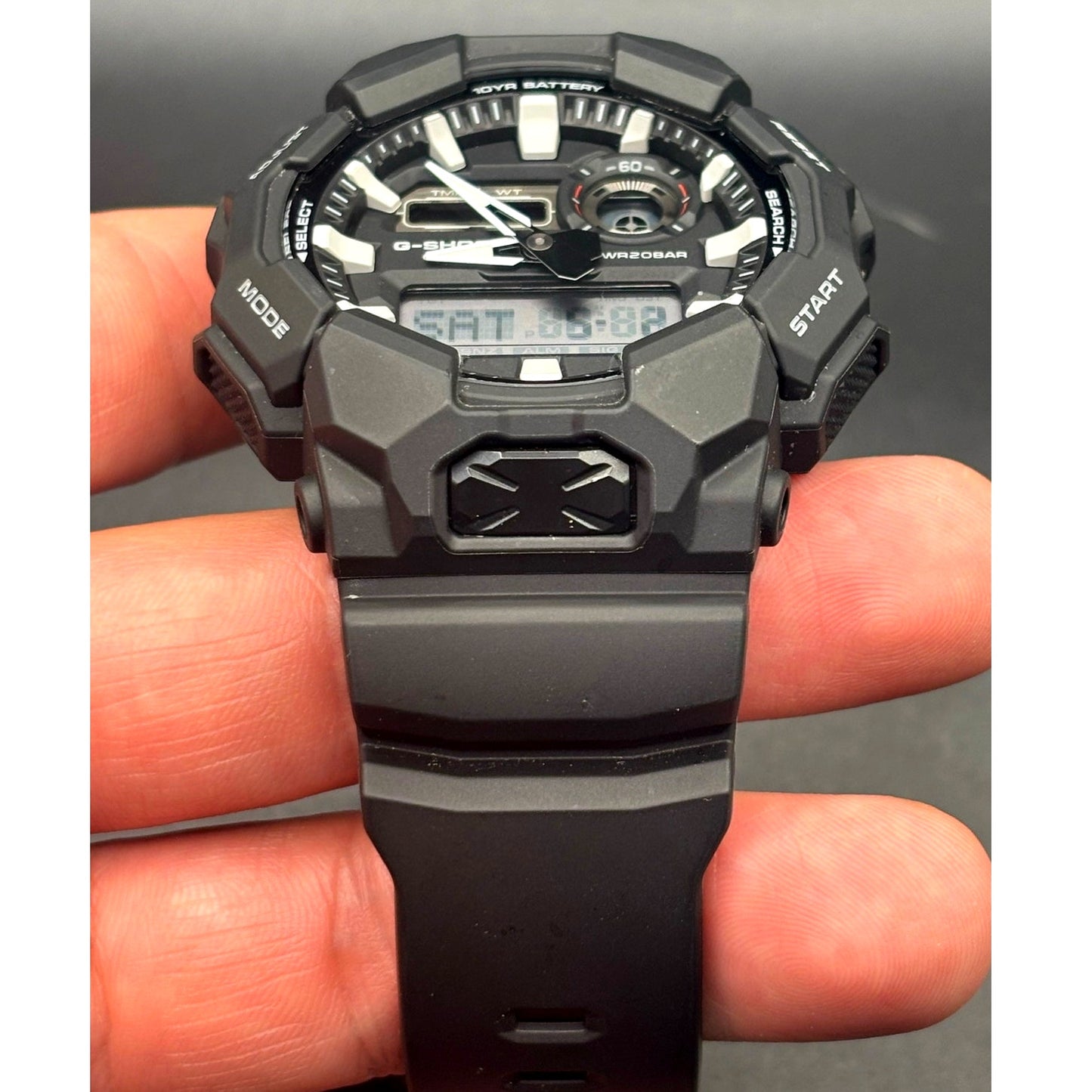 Casio G-Shock GA010-1A Carbon Core Guard Analog Digital 200M Men's Watch NIBWT