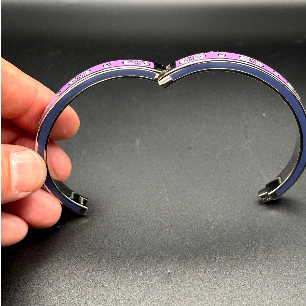 Coach CY053 Kissing Signature Enamel Hinged Bangle Purple and Blue Color NIBWT