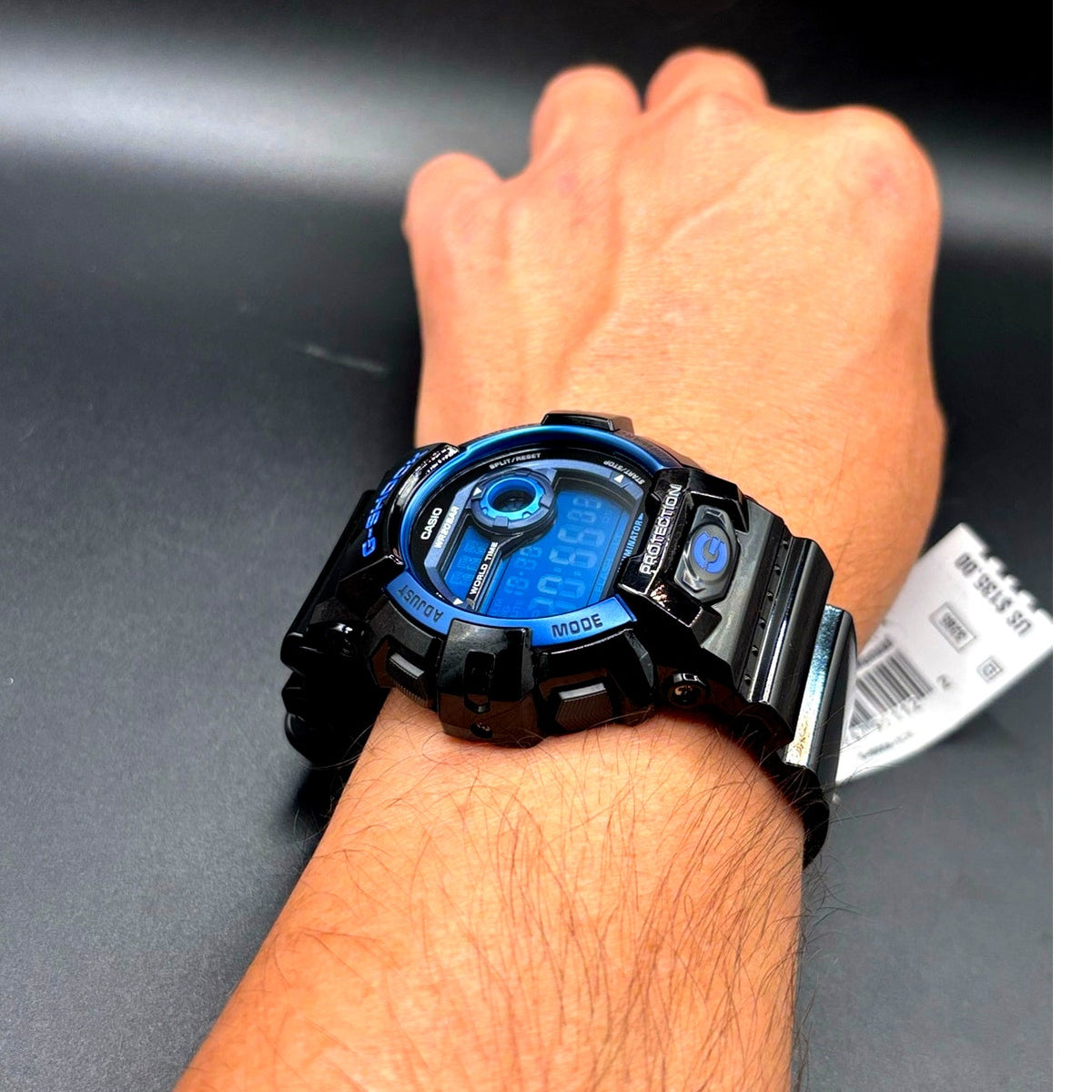 Casio G-Shock G-8900A-1 Glossy Black Blue Dial Digital Men’s Watch 200M NIBWT