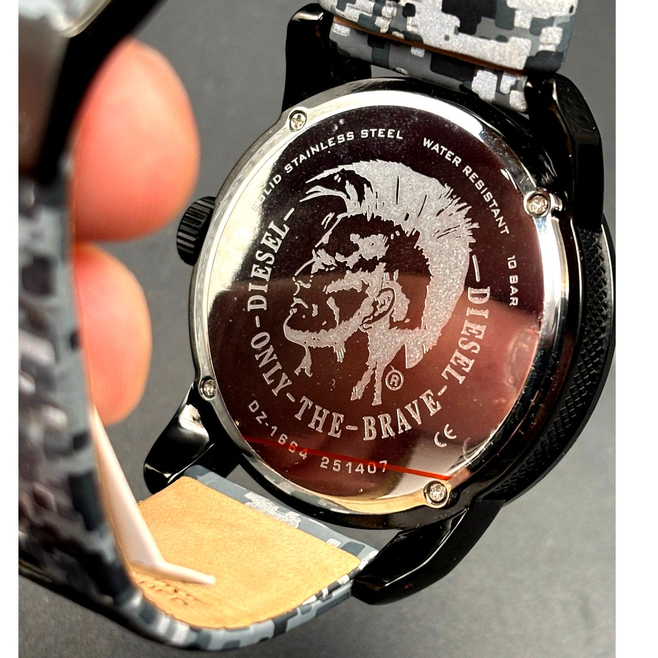 Diesel Double Down DZ1664 Mens Watch Camo Leather Strap Black Dial 46mm NIBWT