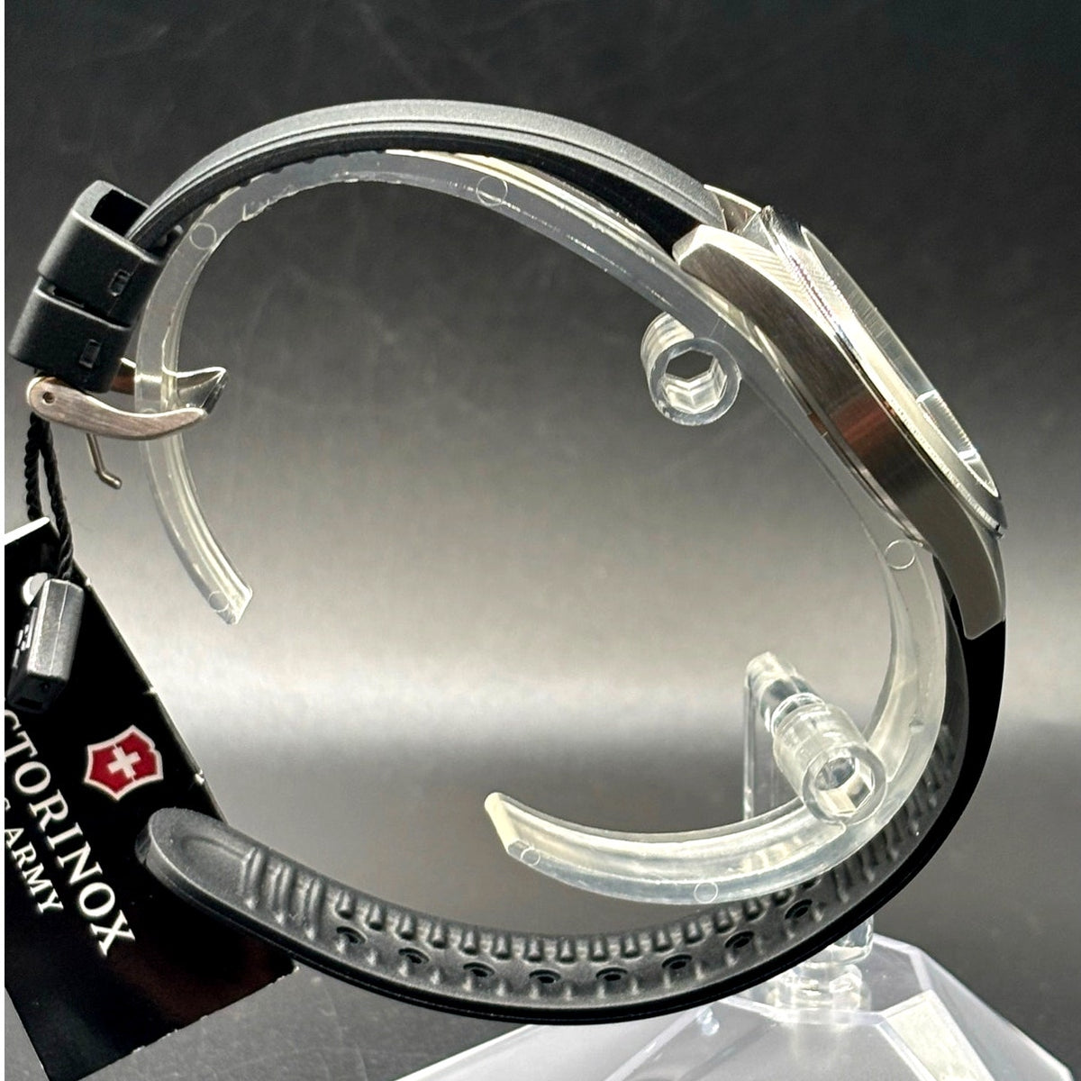Victorinox Swiss Army Garrison 26033.CB Black 34mm Swiss Watch NWT Full Set