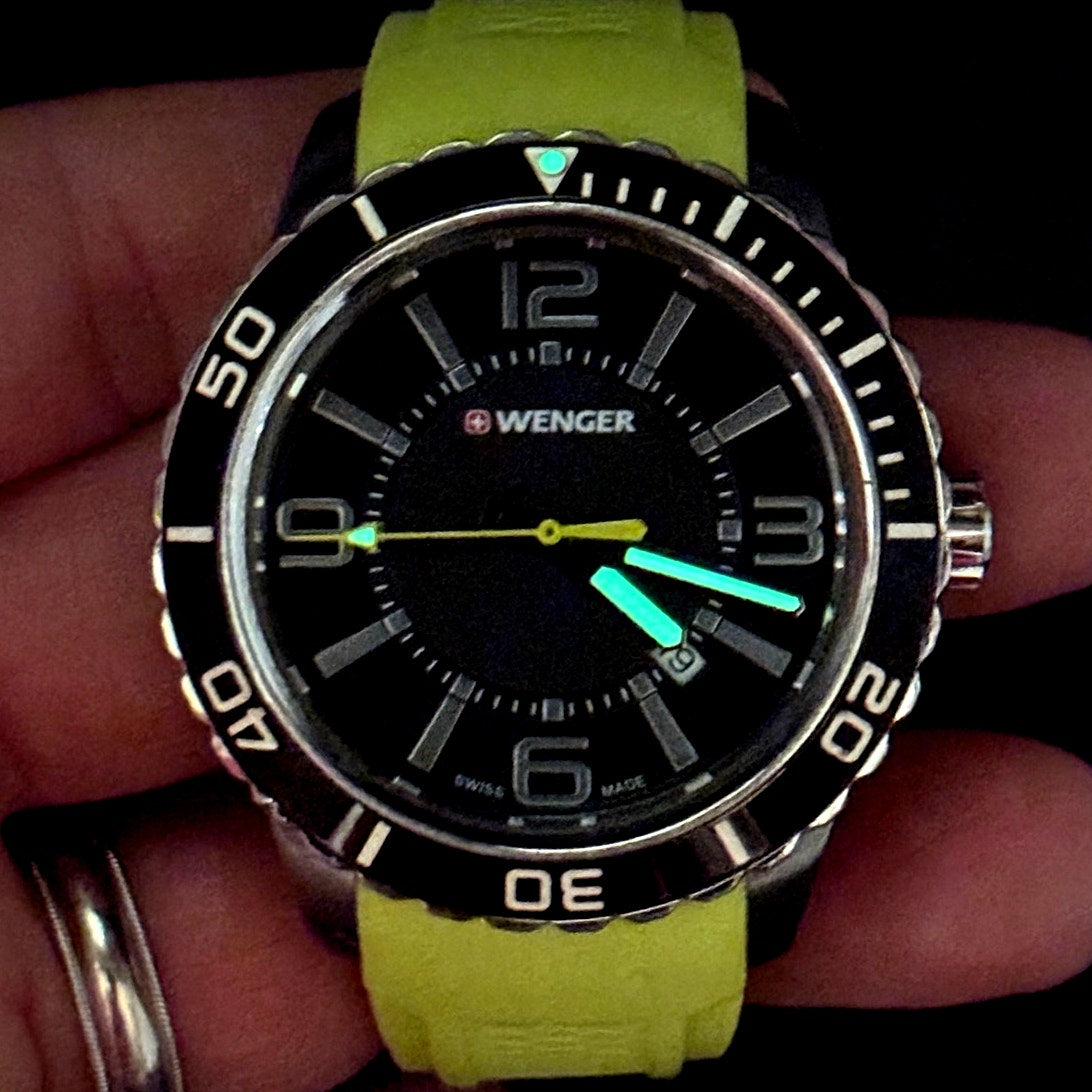 Wenger Roadster 01.0851.115 Swiss Made 45mm Black Dial Yellow Silicone Watch