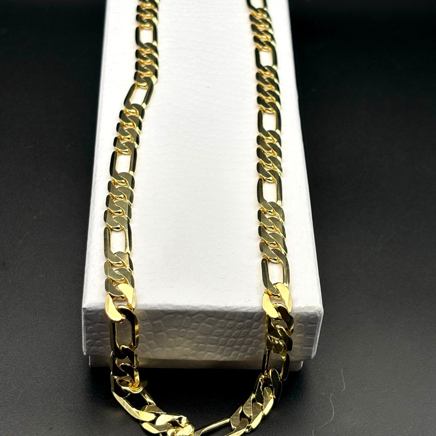 American Exchange Mens 18k Gold Plated Figaro Link 22" Inch Chain Necklace NWT