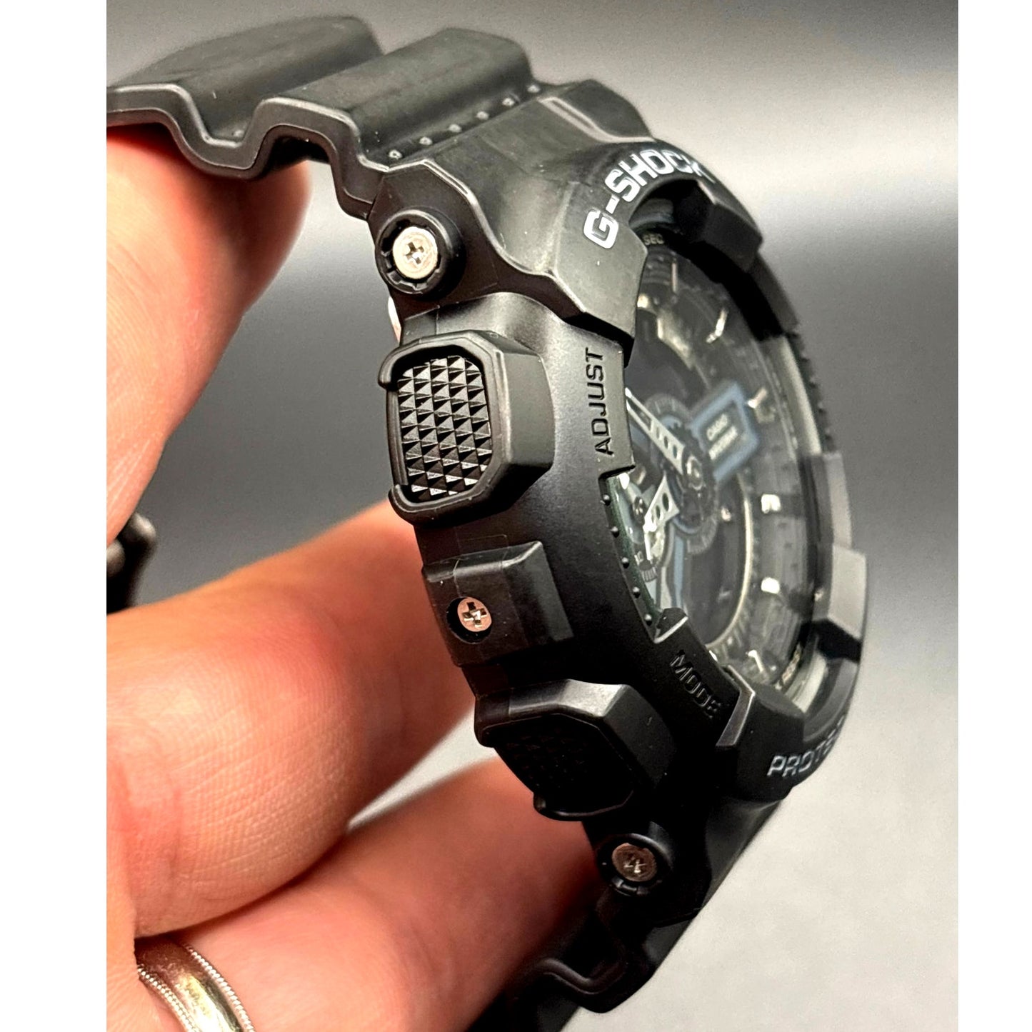 Casio G-Shock GA110-1B Men's Analog Digital Black Resin 200M Rugged Watch NIBWT