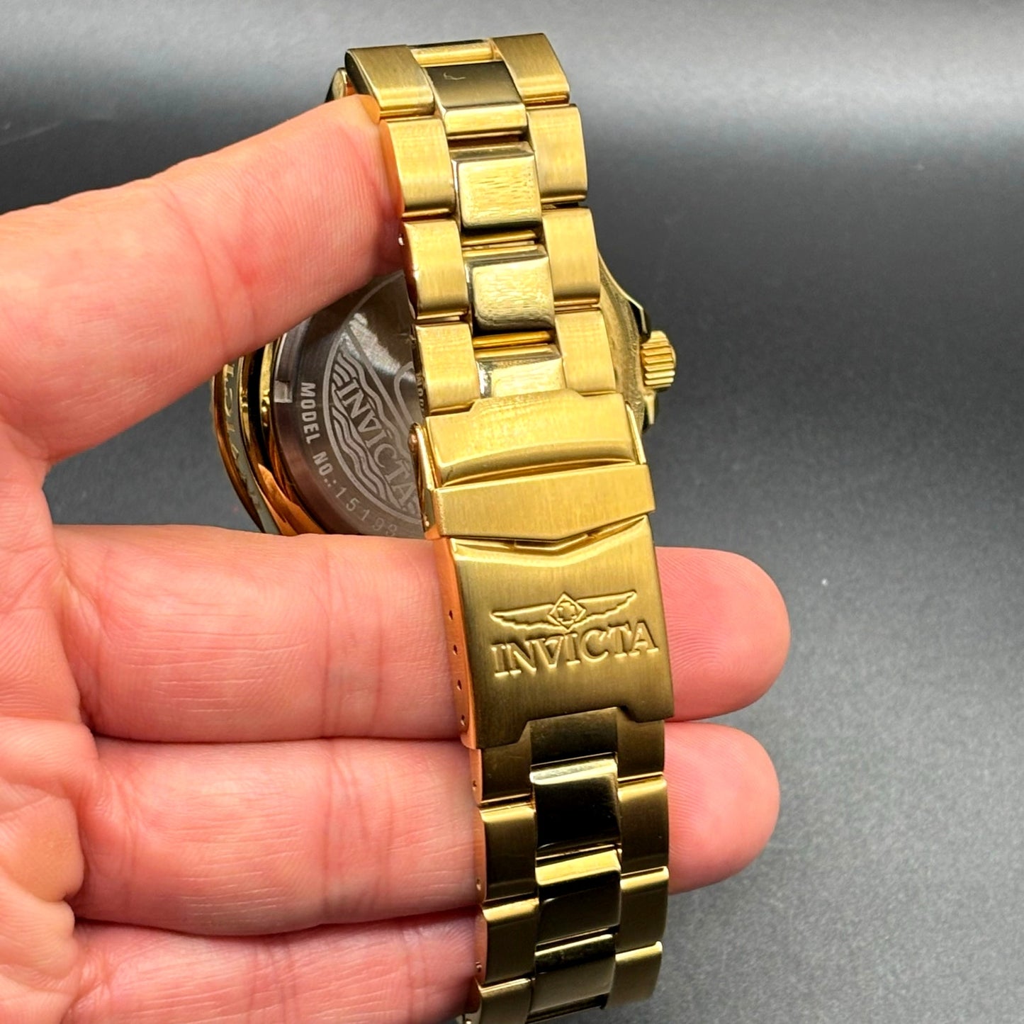 Invicta Pro Diver 15193 Gold Tone Blue Dial 47mm Men’s Dive Style Watch NIBWT