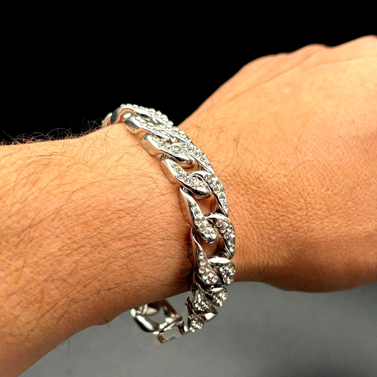 Akademiks Men’s Stainless Steel  240 Cubic Zirconia Cuban Link Iced Bracelet NWT