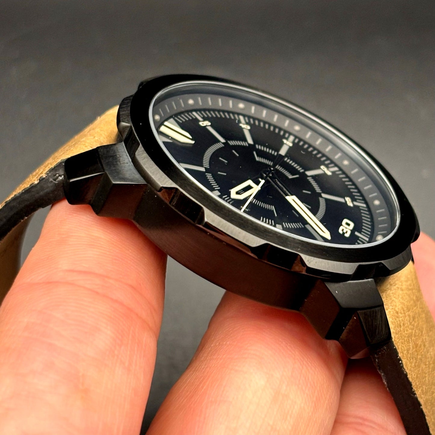 Diesel Machinus DZ1788 Men’s Black Dial Brown Leather Watch 10 BAR Quartz NIBWT