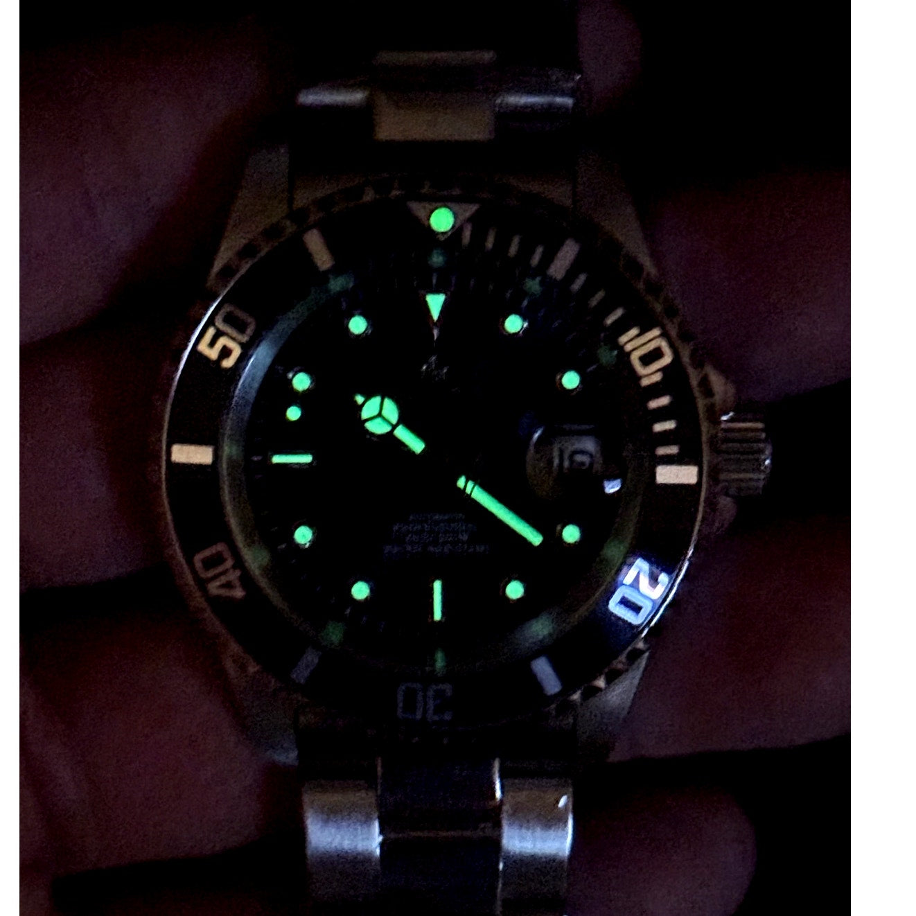 Invicta 69748 Pro Diver Automatic Mens Watch 40mm Black Dial 200M Steel NIBWT
