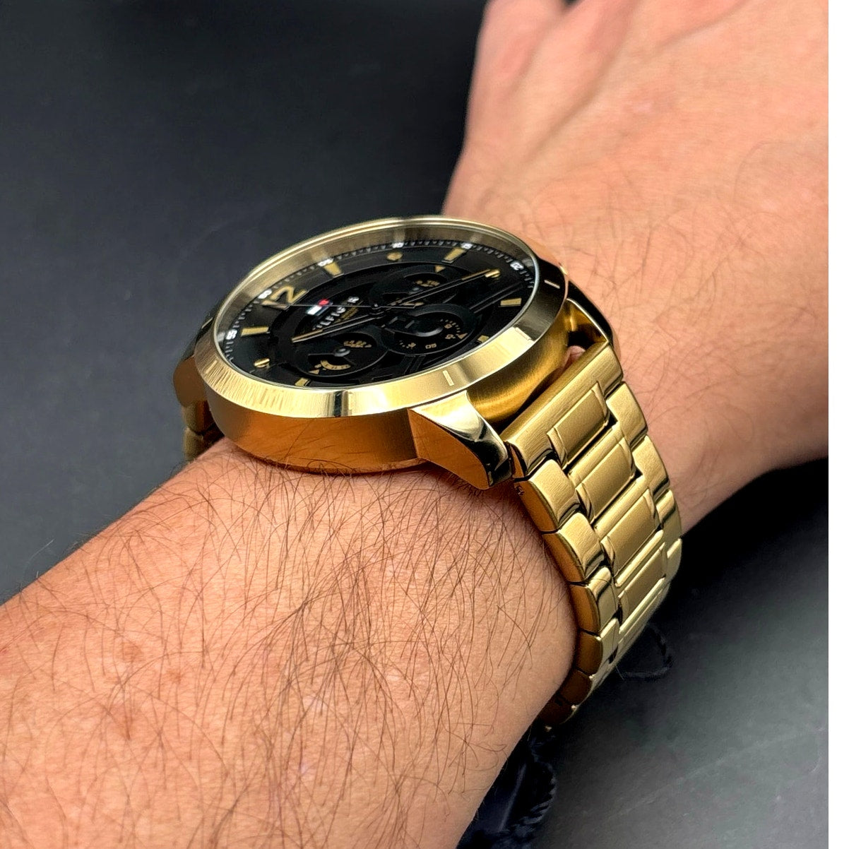 Tommy Hilfiger Luca 1710511 Men’s Multifunction Gold Tone Black Dial Watch NIBWT