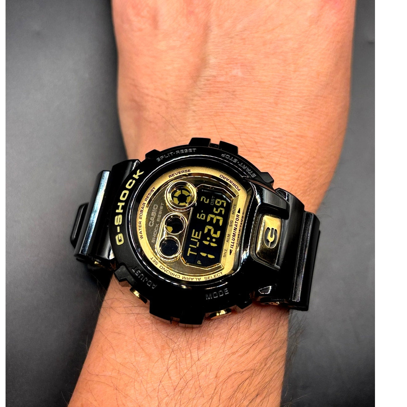 Casio G-Shock GD-X6900FB-1 Black Gold Mirror Dial XL Watch Full Set NIB