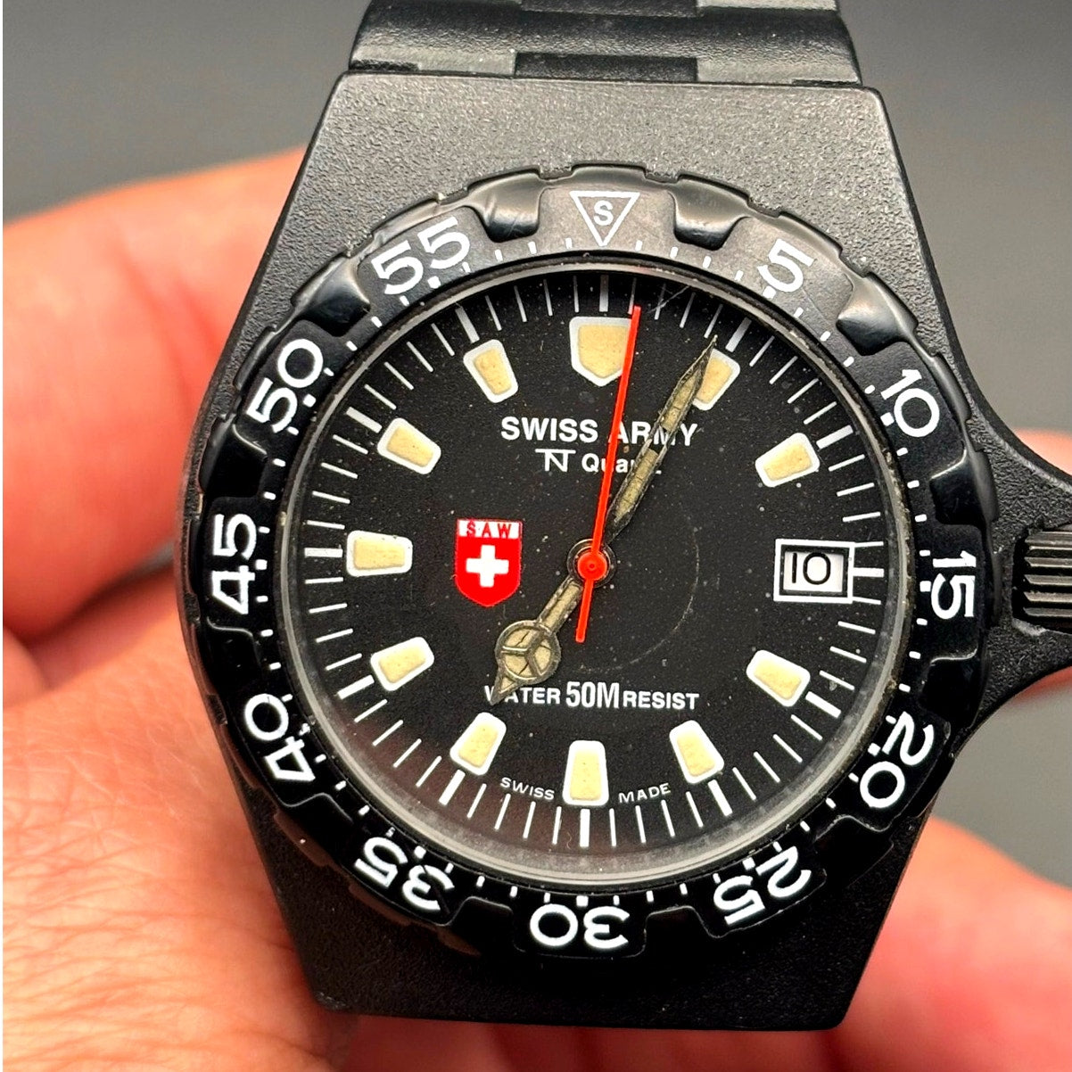 Swiss Army TNT Quartz S.A.W. Co. 1754 Swiss Made Vintage Men's Watch