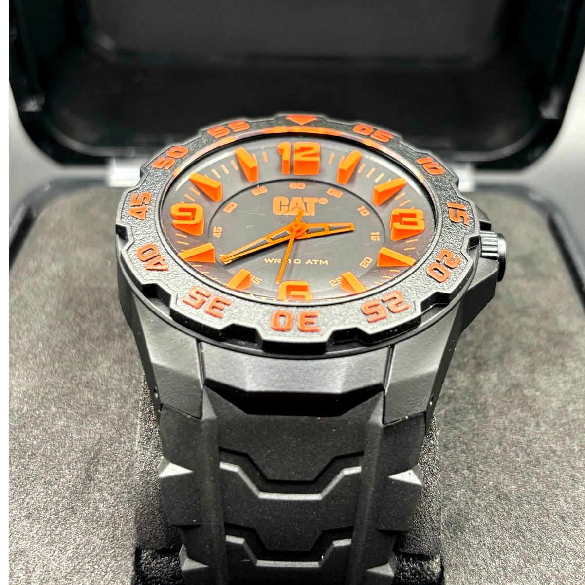 CAT Caterpillar Motion LB.111.21.134 Black Orange 45mm Men's Watch NIBWT